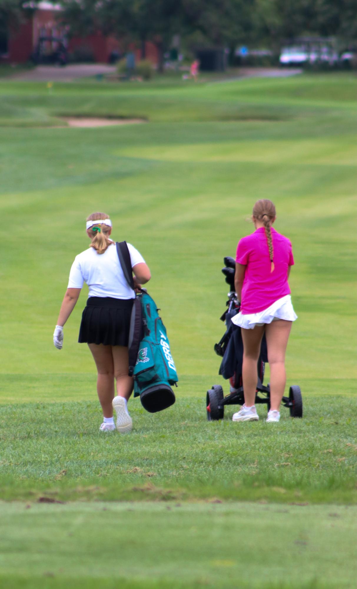 Girls varsity golf tournament (Photos by Delainey Stephenson)