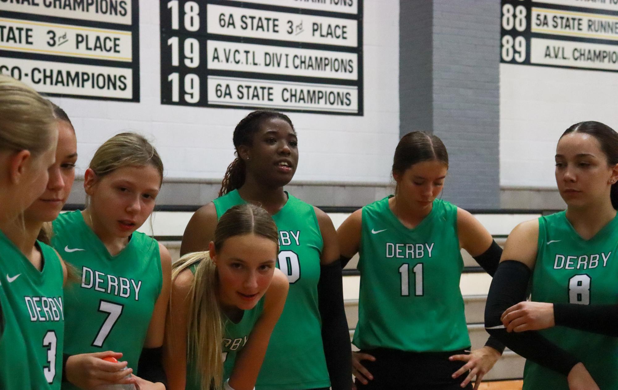 Varsity volleyball vs. Campus (Photos by Isabella Webb)