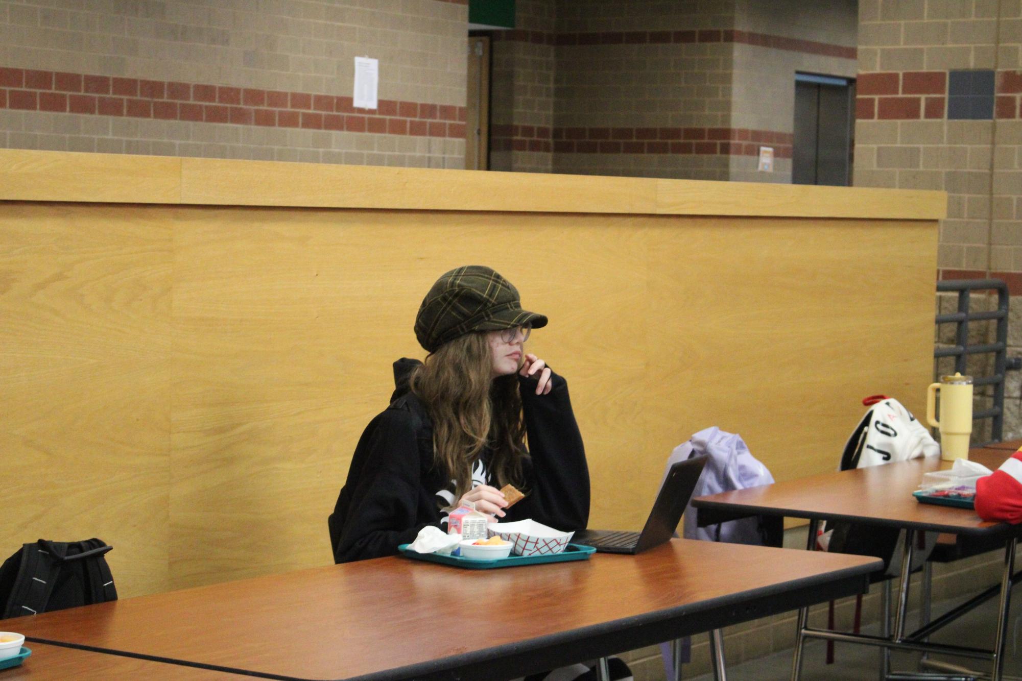 Life at lunch (Photos by Maya Painchaud)