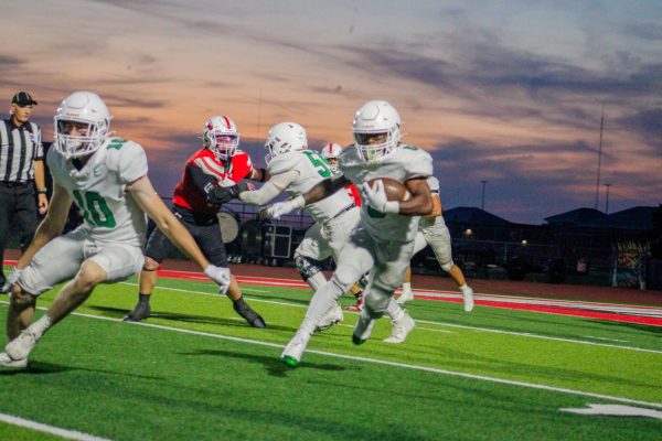 Navigation to Story: Football vs. Maize (Photos by Ella Davidson)