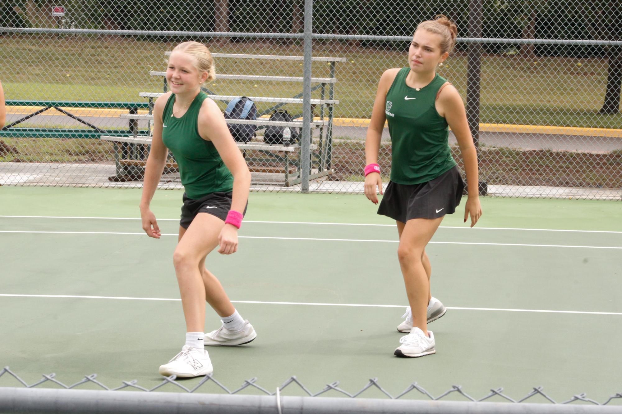 Girls varsity tennis warms up (Photos by Brianna Santillan)