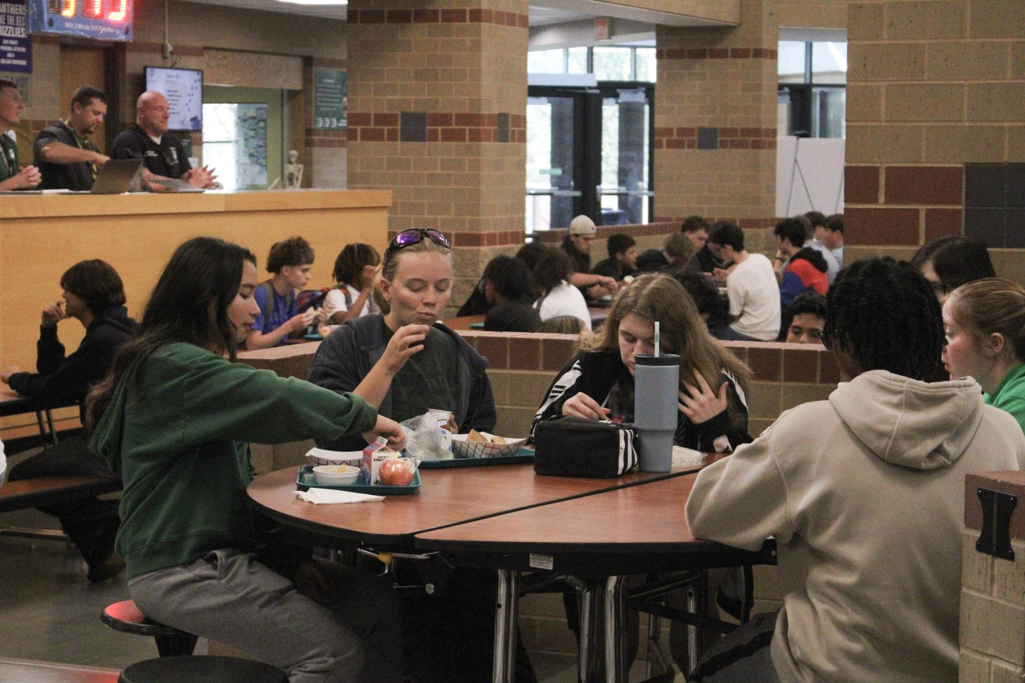 Life at Lunch (Photos by Maya Painchaud)