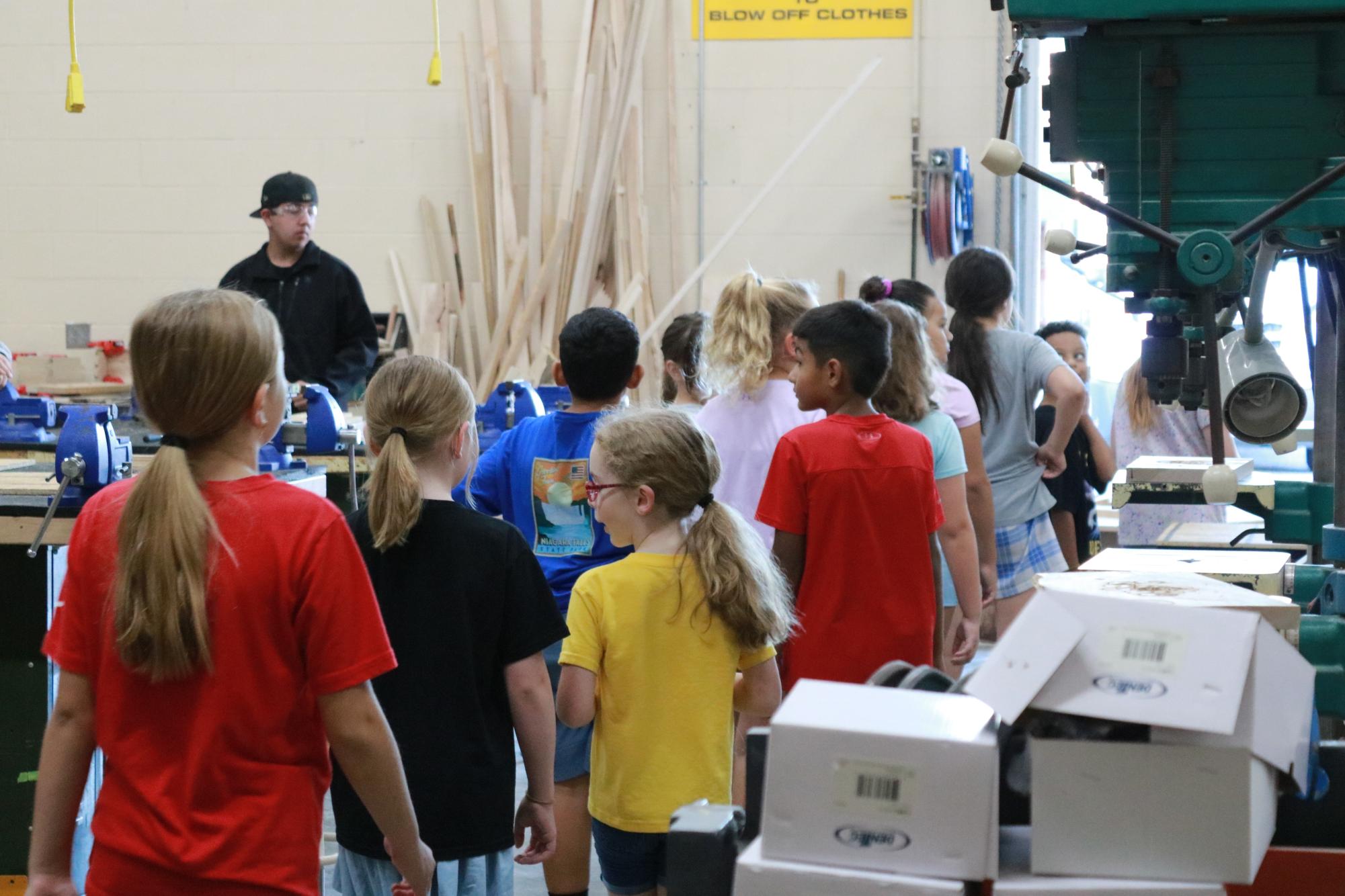 Tanglewoods 3rd graders make bat houses (Photos by Maleea Sullivan)