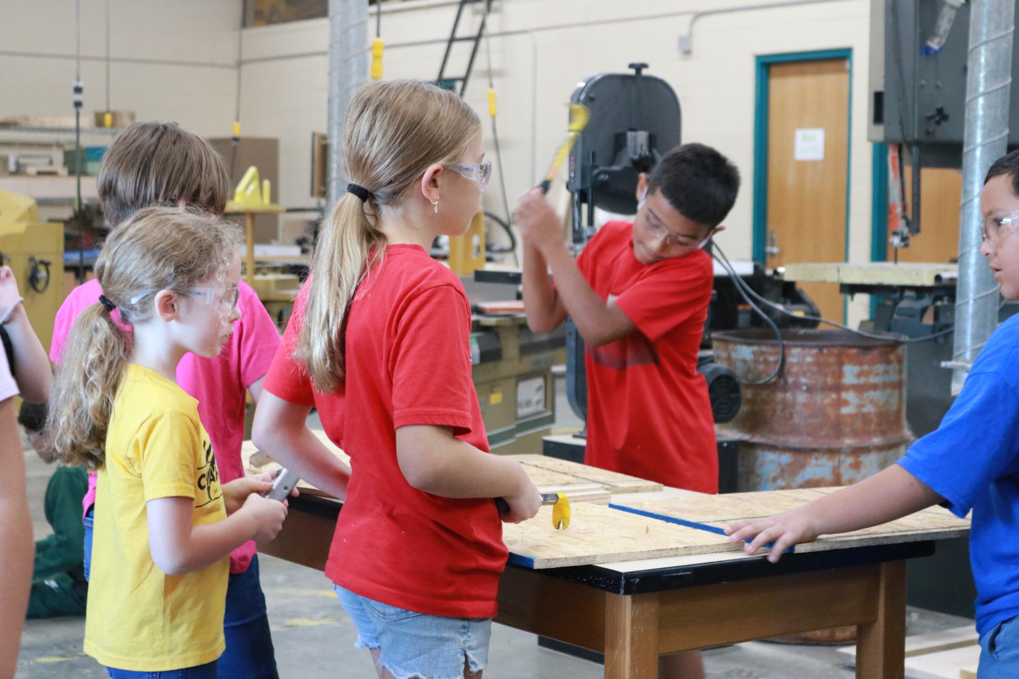 Tanglewoods 3rd graders make bat houses (Photos by Maleea Sullivan)