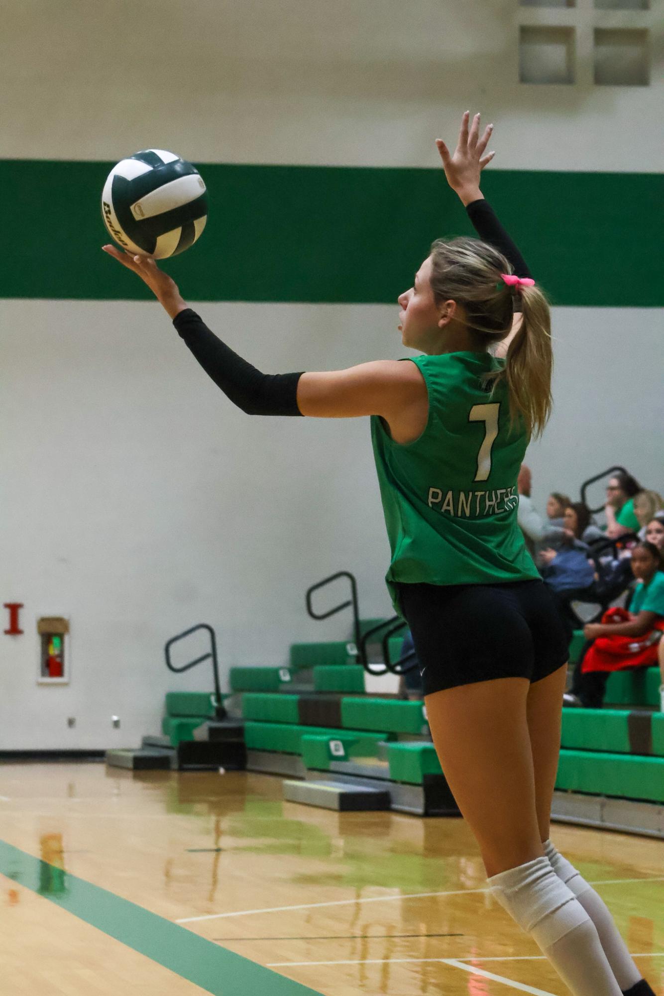 Varsity Volleyball vs South (By Isabella Webb)