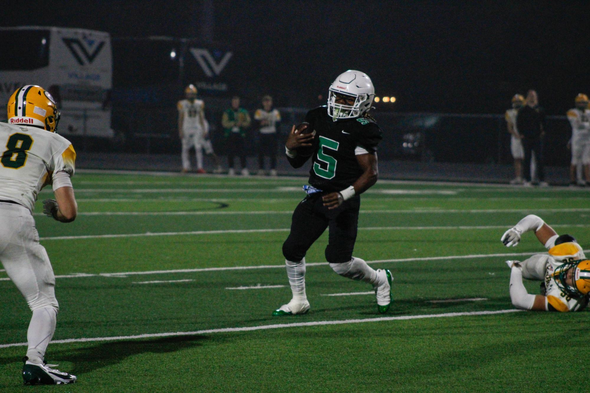 Football vs Bishop Carroll (Photos by Kaelyn Kissack)