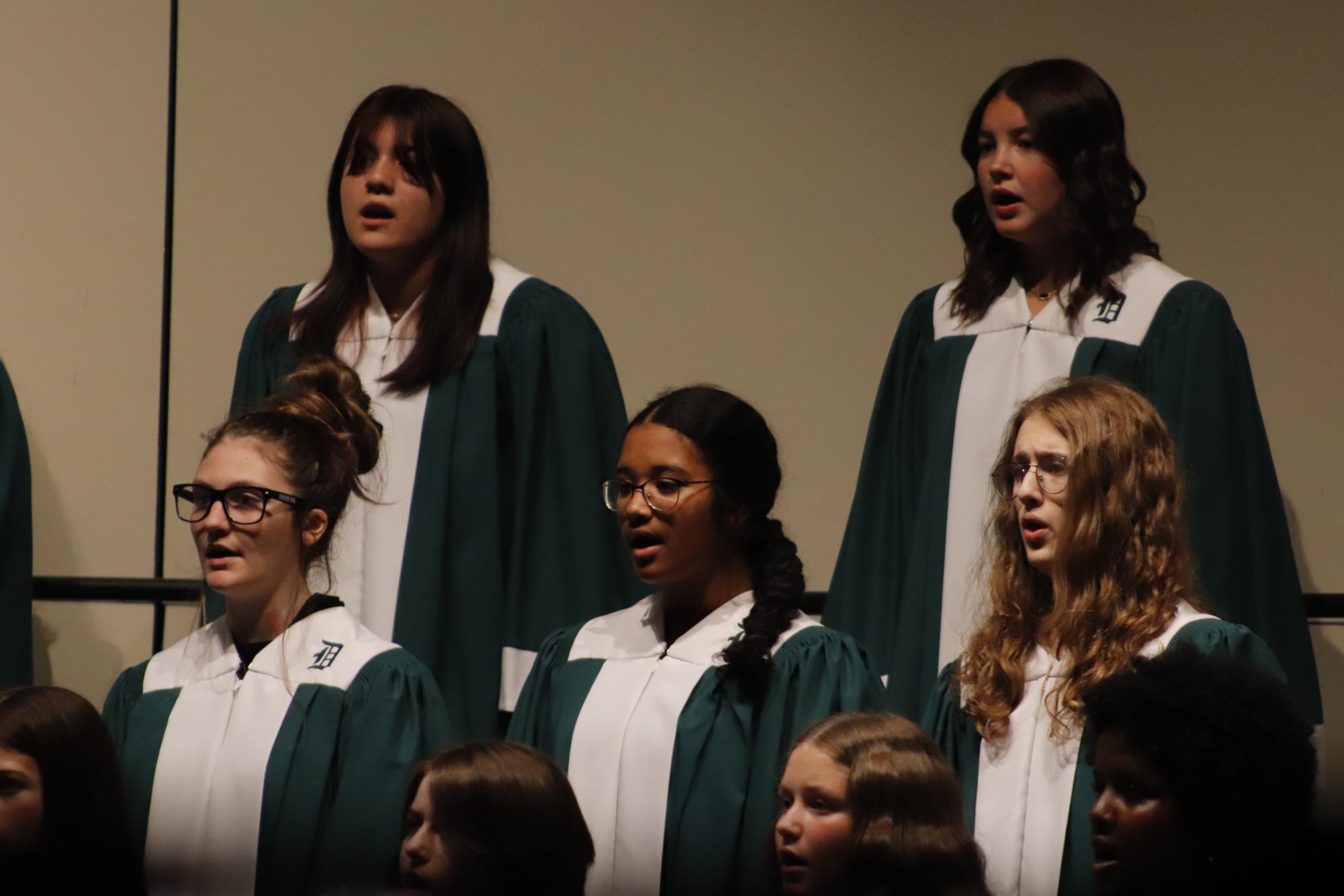 Fall Choir Concert (Photos by Maya Painchaud)