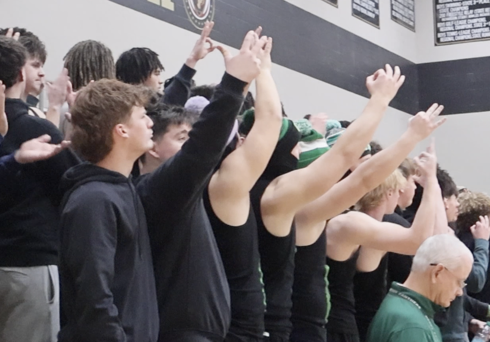 Boys basketball battles through tough December schedule
