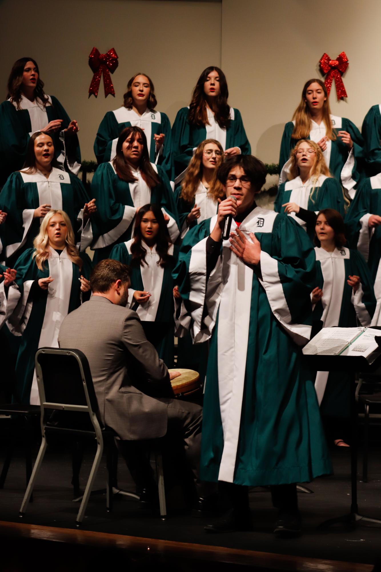 Choir Winter Concert (photos by Alex Flores)