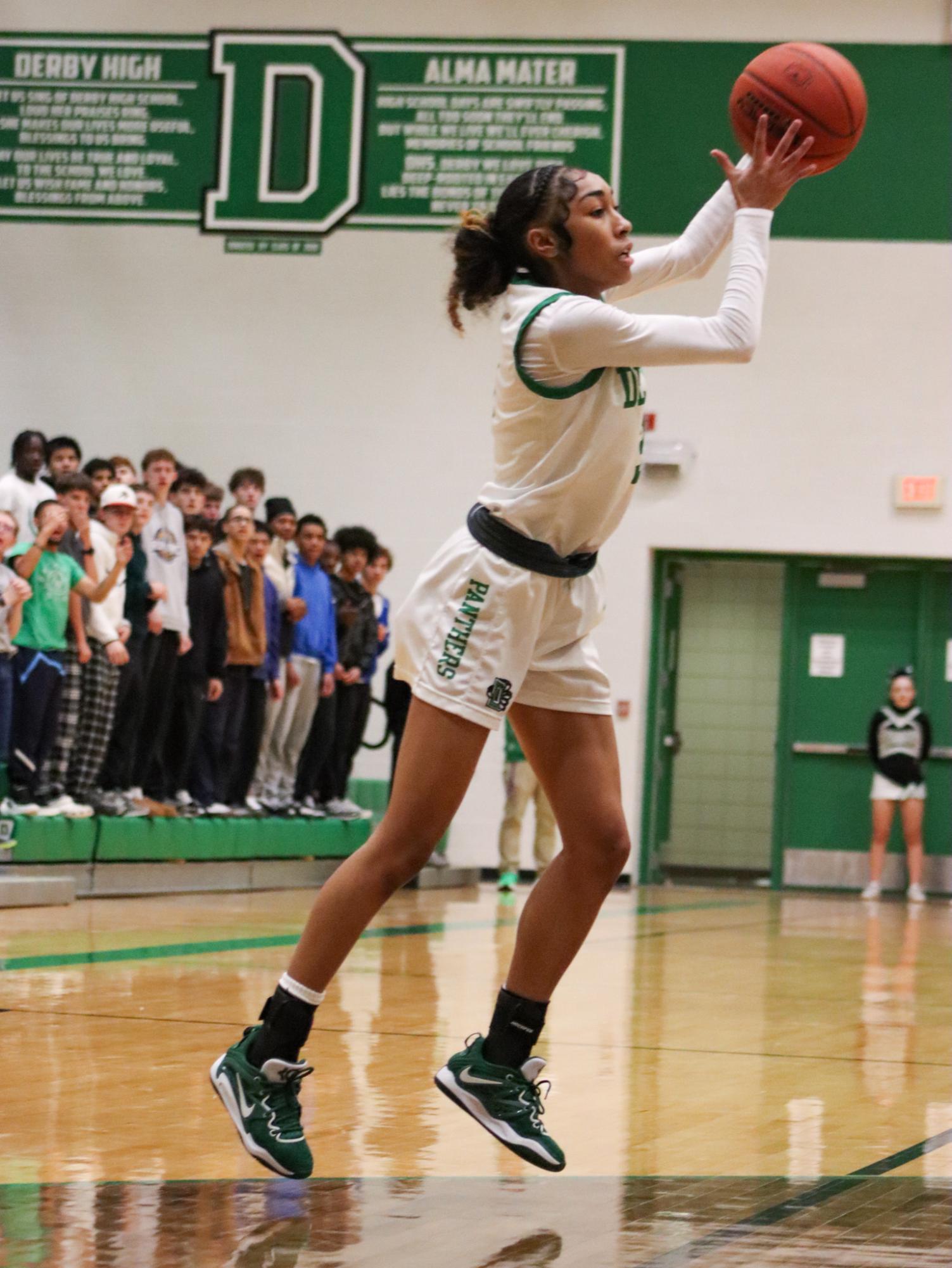 Girls Varsity Basketball vs. Junction City (Photos by Kaelyn Kissack)