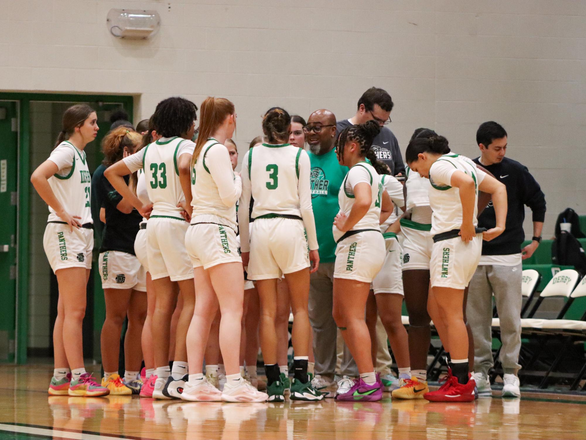 Girls Varsity Basketball vs. Junction City (Photos by Kaelyn Kissack)