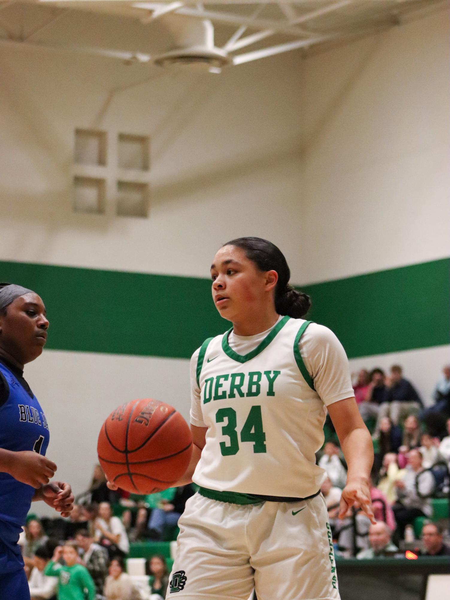 Girls Varsity Basketball vs. Junction City (Photos by Kaelyn Kissack)