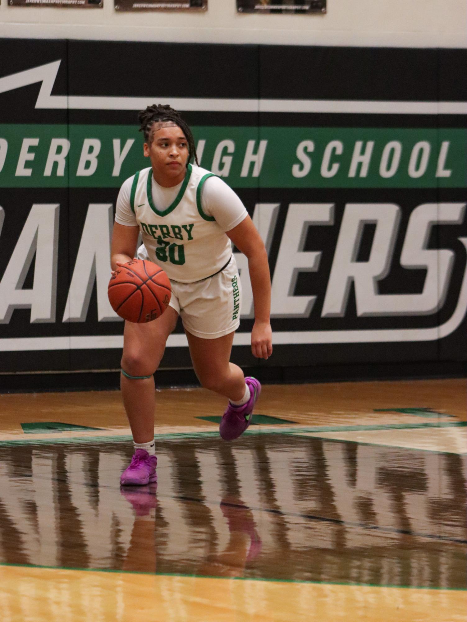 Girls Varsity Basketball vs. Junction City (Photos by Kaelyn Kissack)