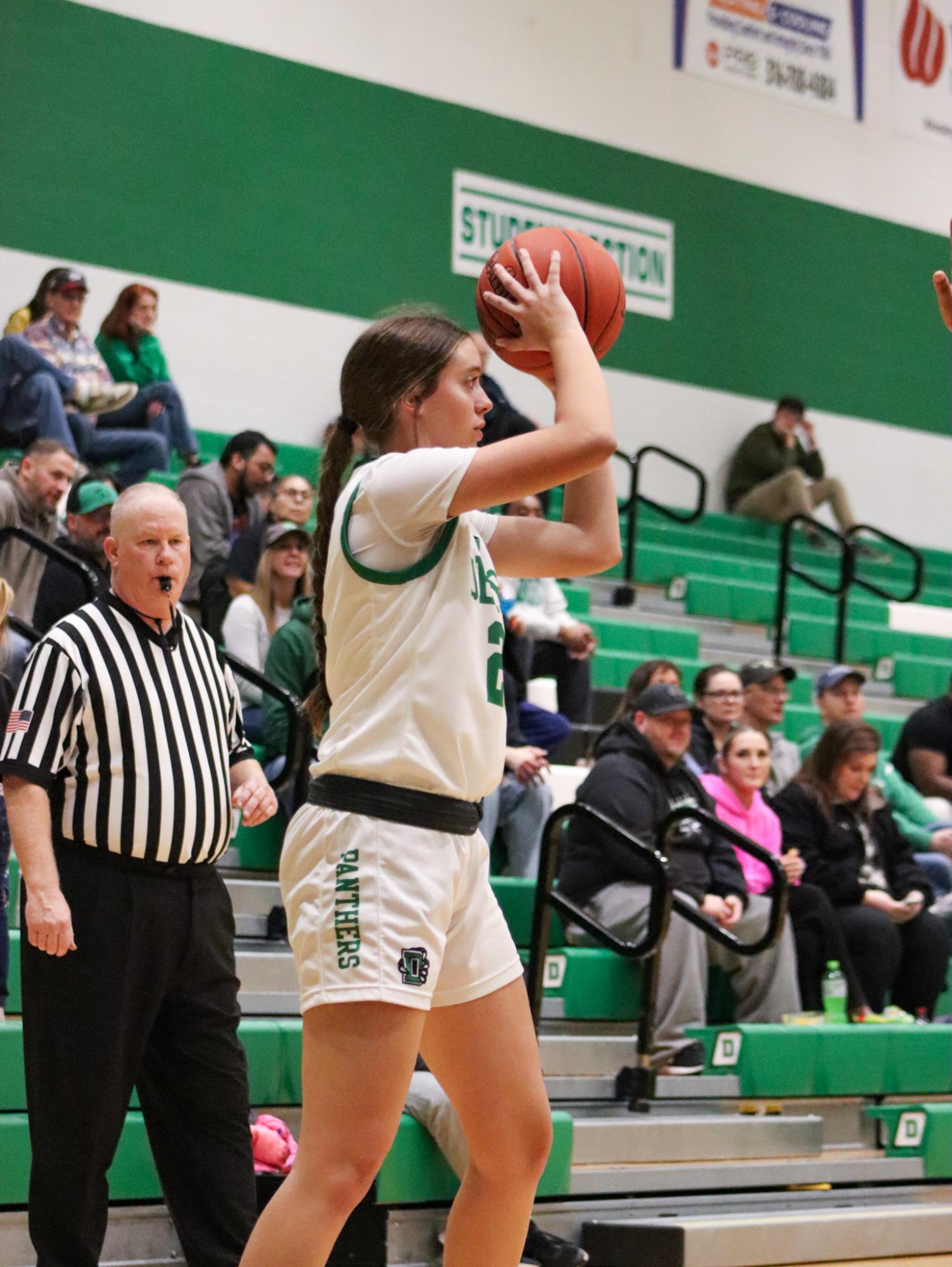 Girls Varsity Basketball vs. Junction City (Photos by Kaelyn Kissack)