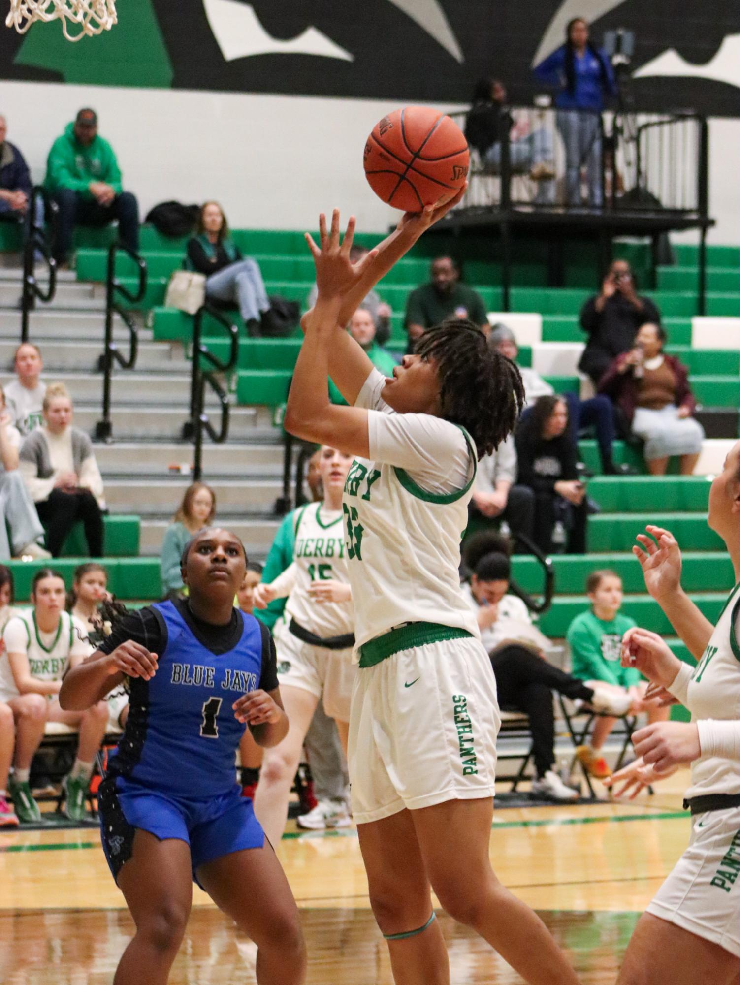 Girls Varsity Basketball vs. Junction City (Photos by Kaelyn Kissack)