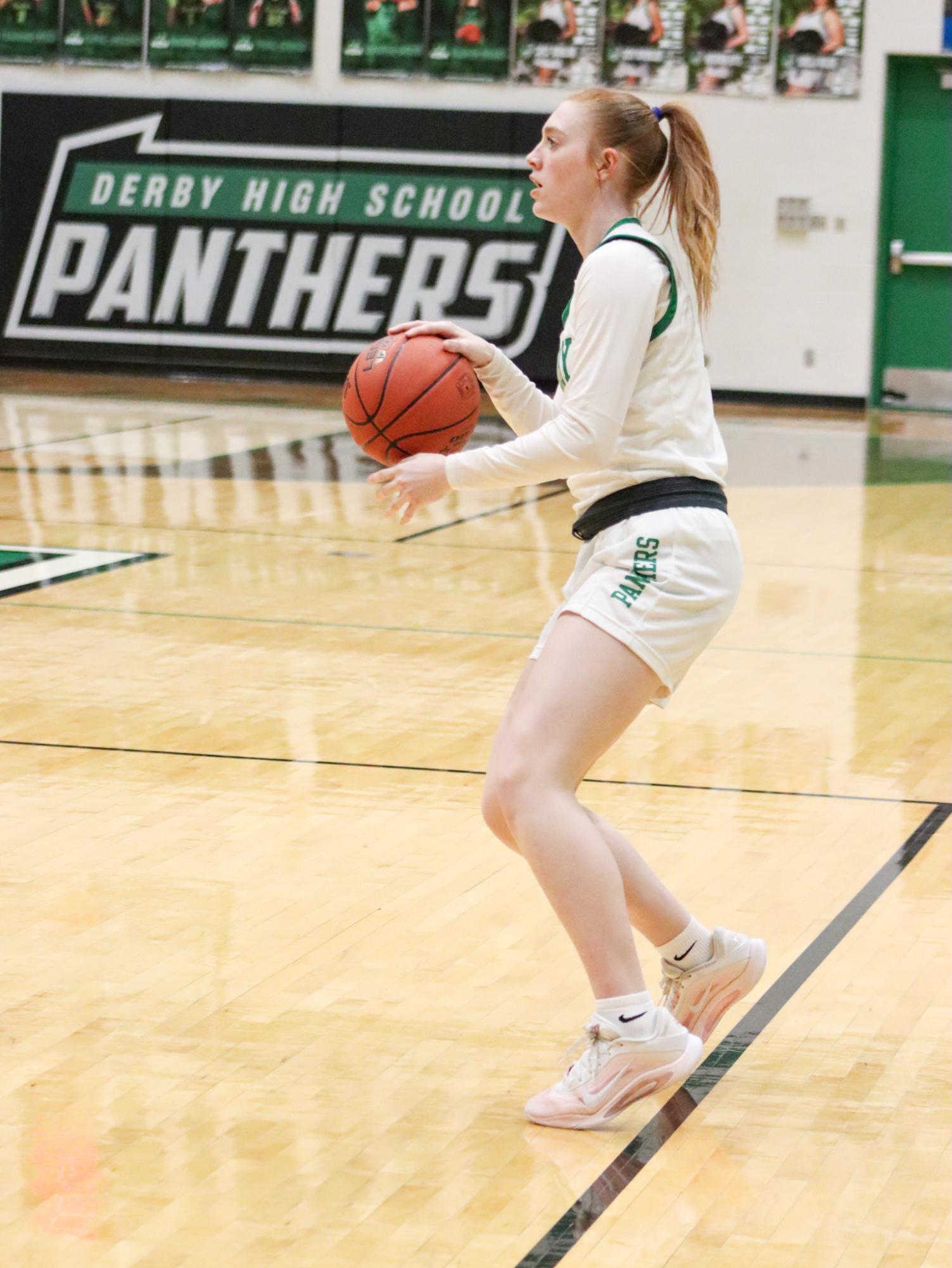 Girls Varsity Basketball vs. Junction City (Photos by Kaelyn Kissack)