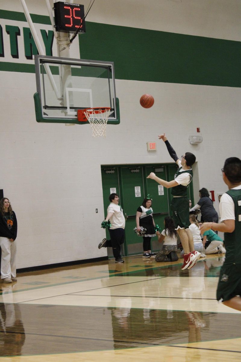 player making a shoot.