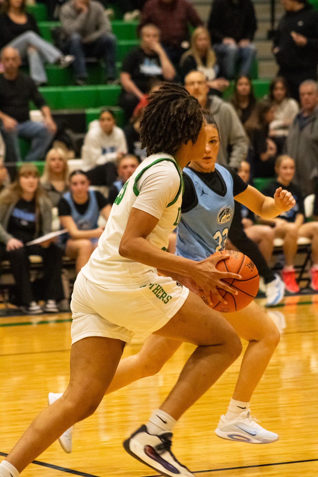 Girls Varsity Game vs Eisenhower (By Ava Phouangmala)