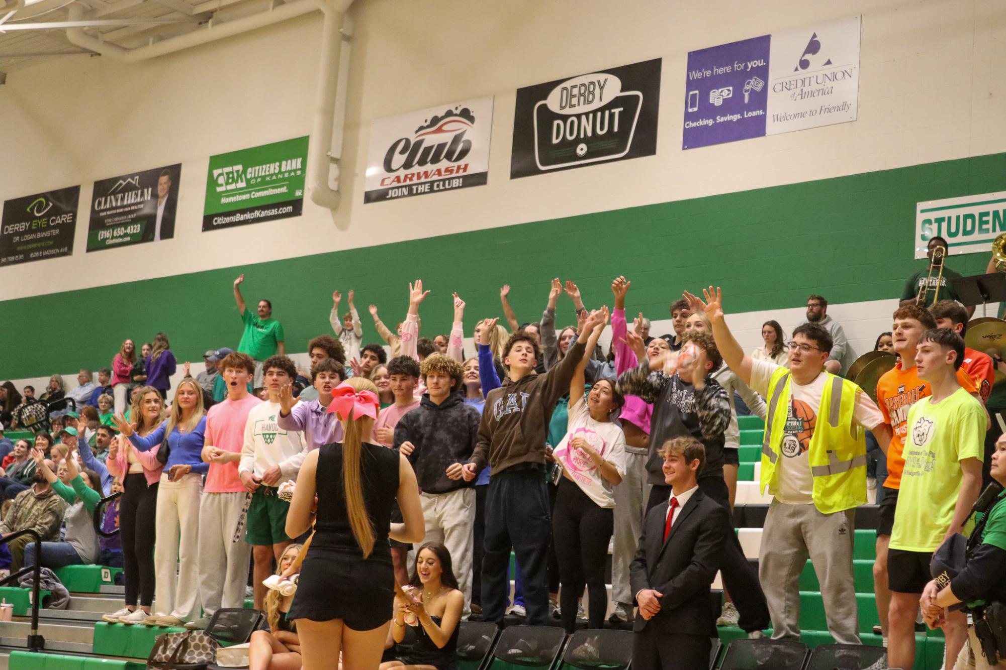 Boys varsity basketball vs. Eisenhower (Photos by Delainey Stephenson)