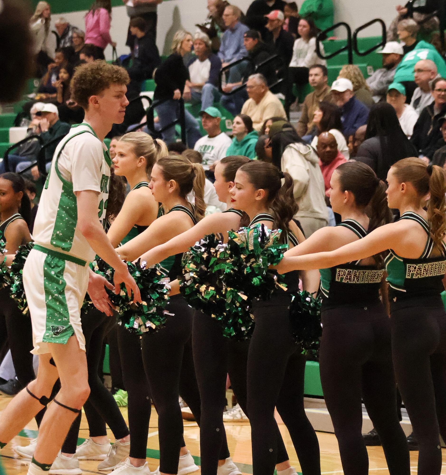 Varsity basketball vs Campus (Photos by Bree Stuhlsatz)