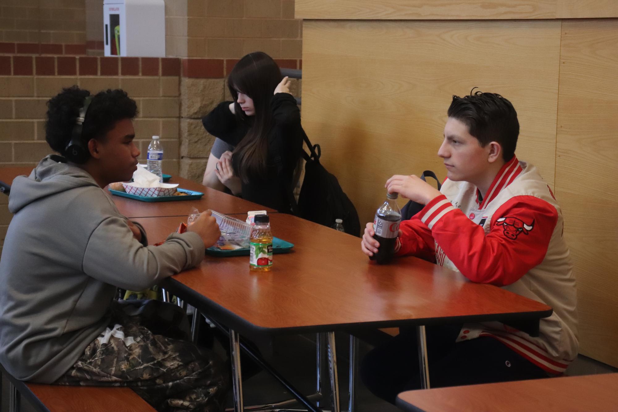 Life at lunch (Photos by Maya Painchaud)