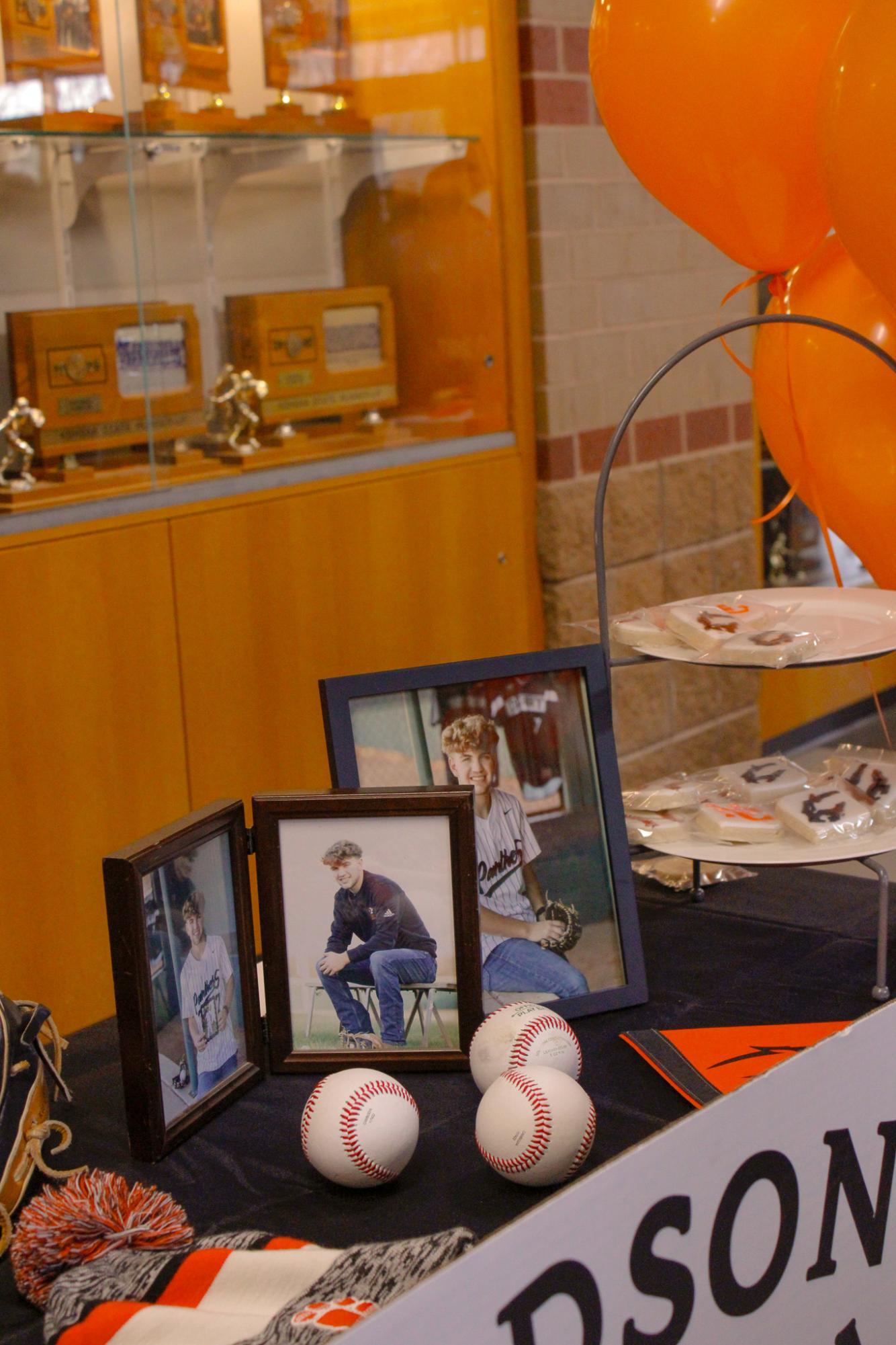 Signing day (Photos by Aniyah Owens)