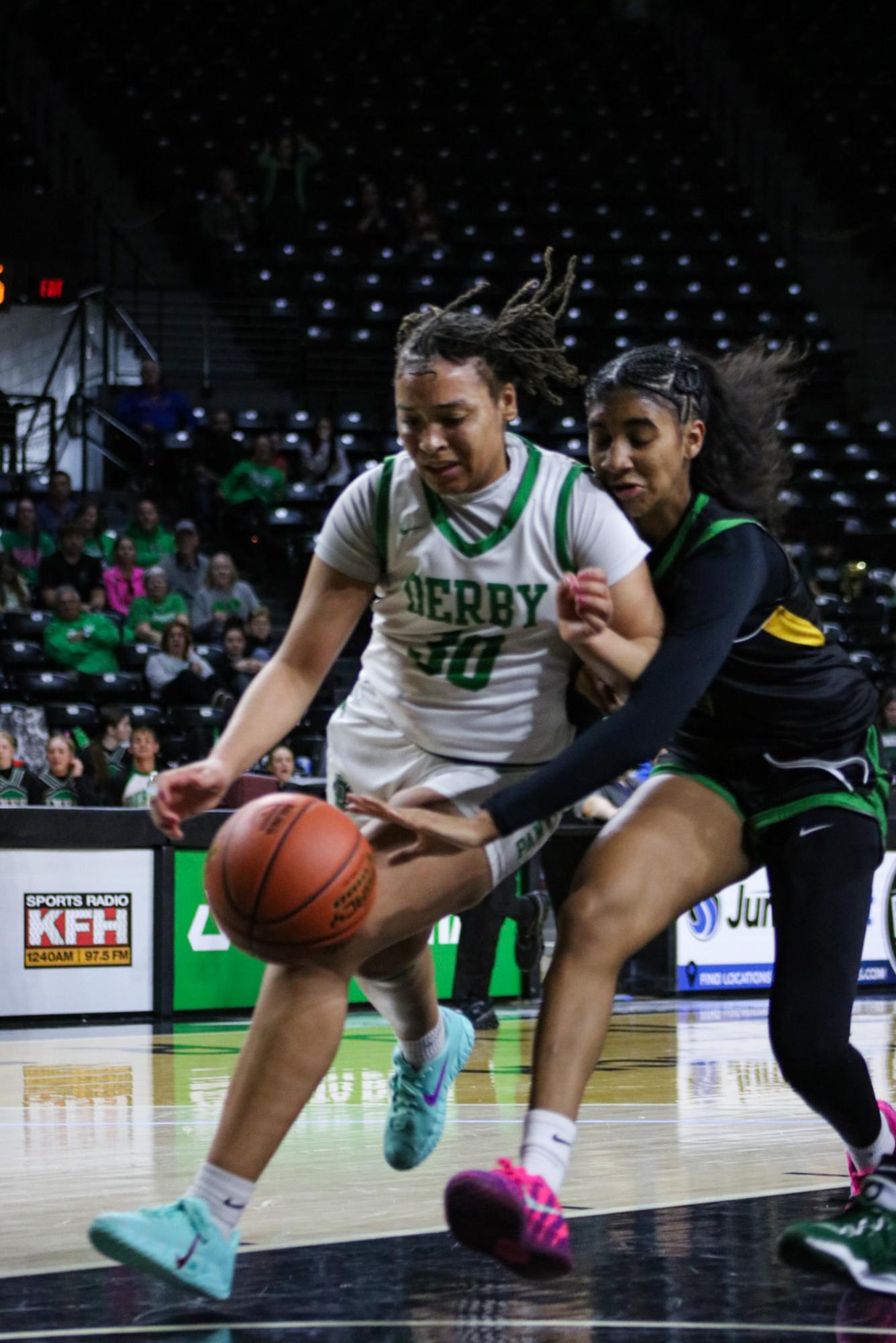 Girls State Basketball vs. Shawnee Mission South (Photos by Kaelyn Kissack)