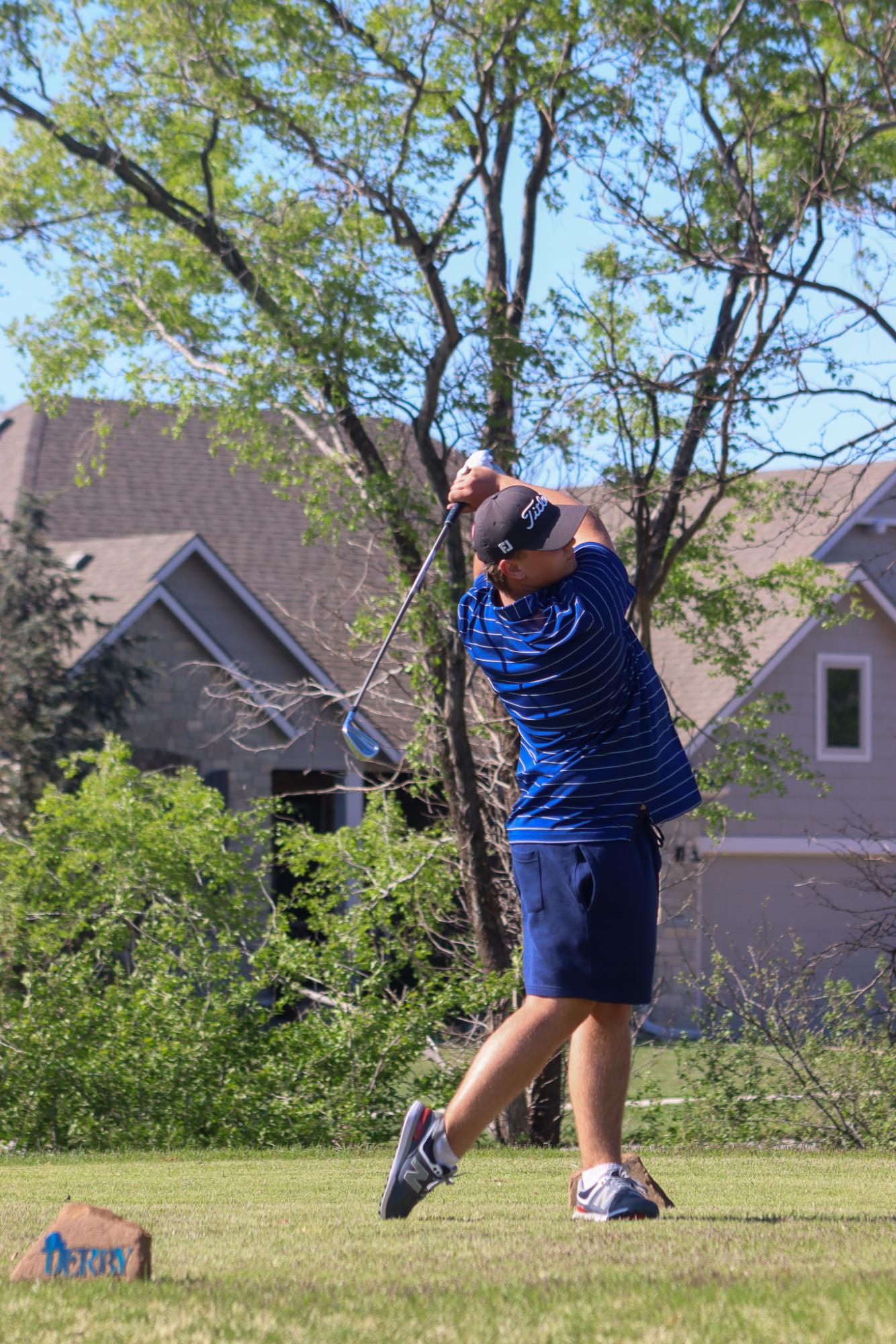 Golf Practice (Photos by Madison Hite)