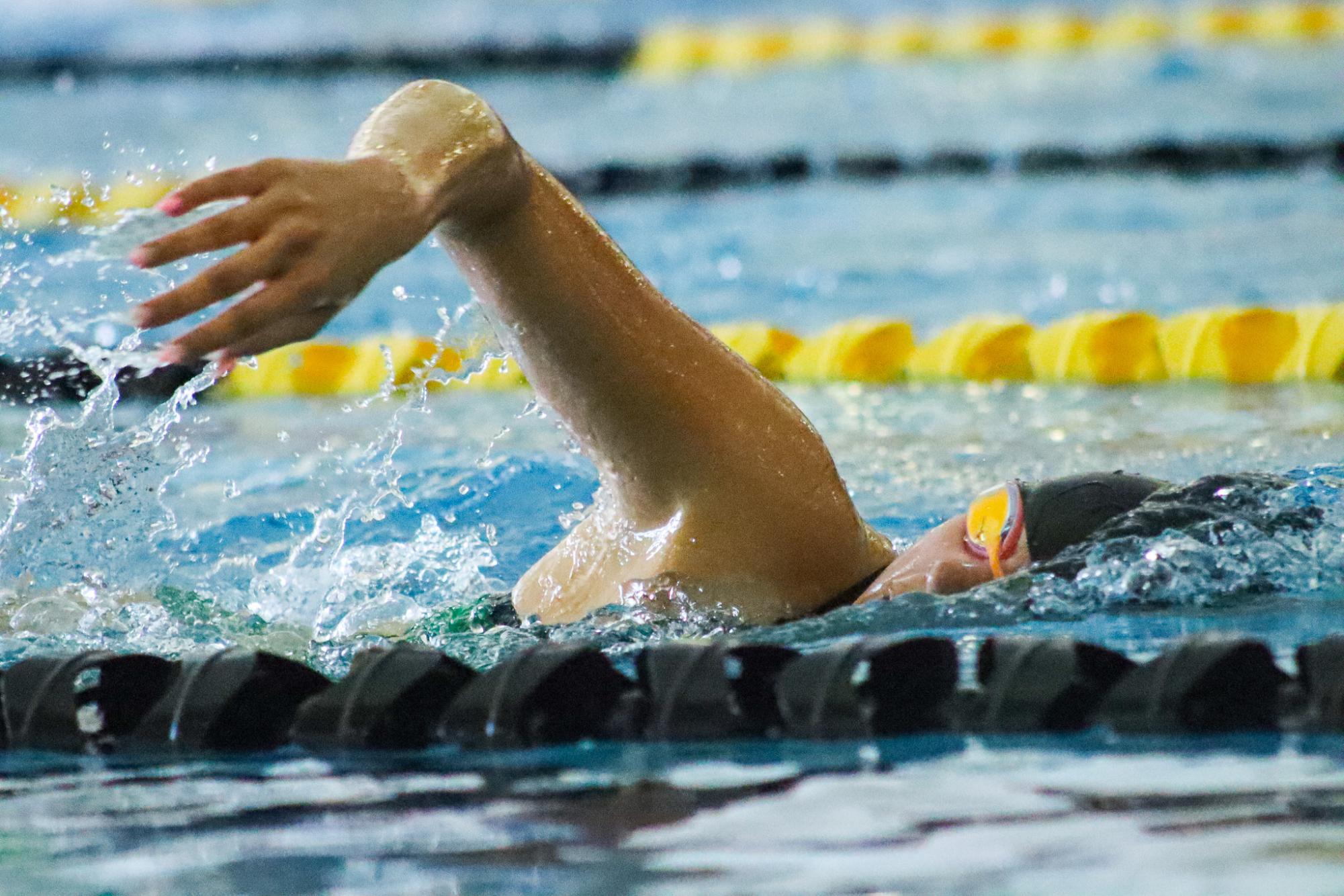 Girls Swim Varsity/JV Invitational (By Ava Phouangmala)