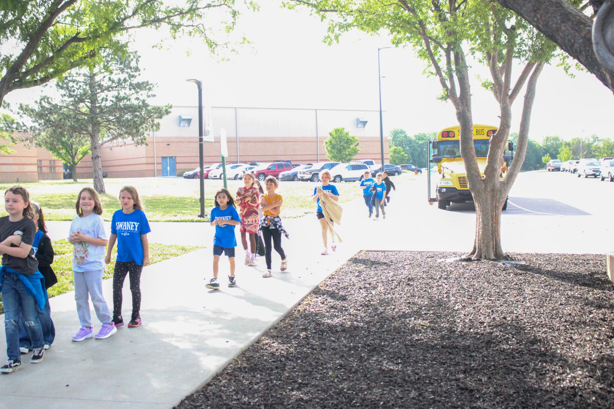 Second Grade Buddies (Photos by Janie Edwards)