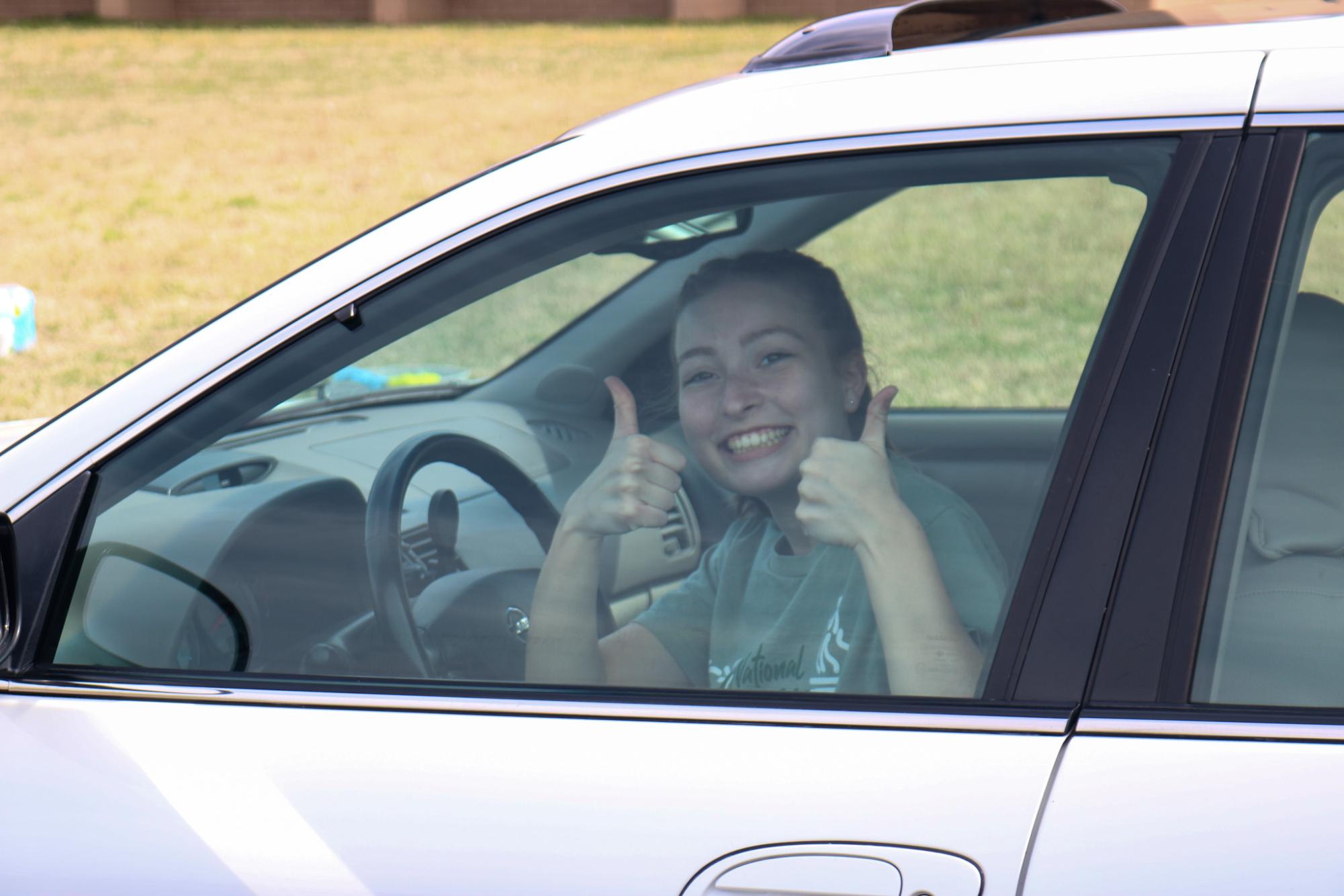 NHS Car wash (Photos by Kaelyn Kissack)