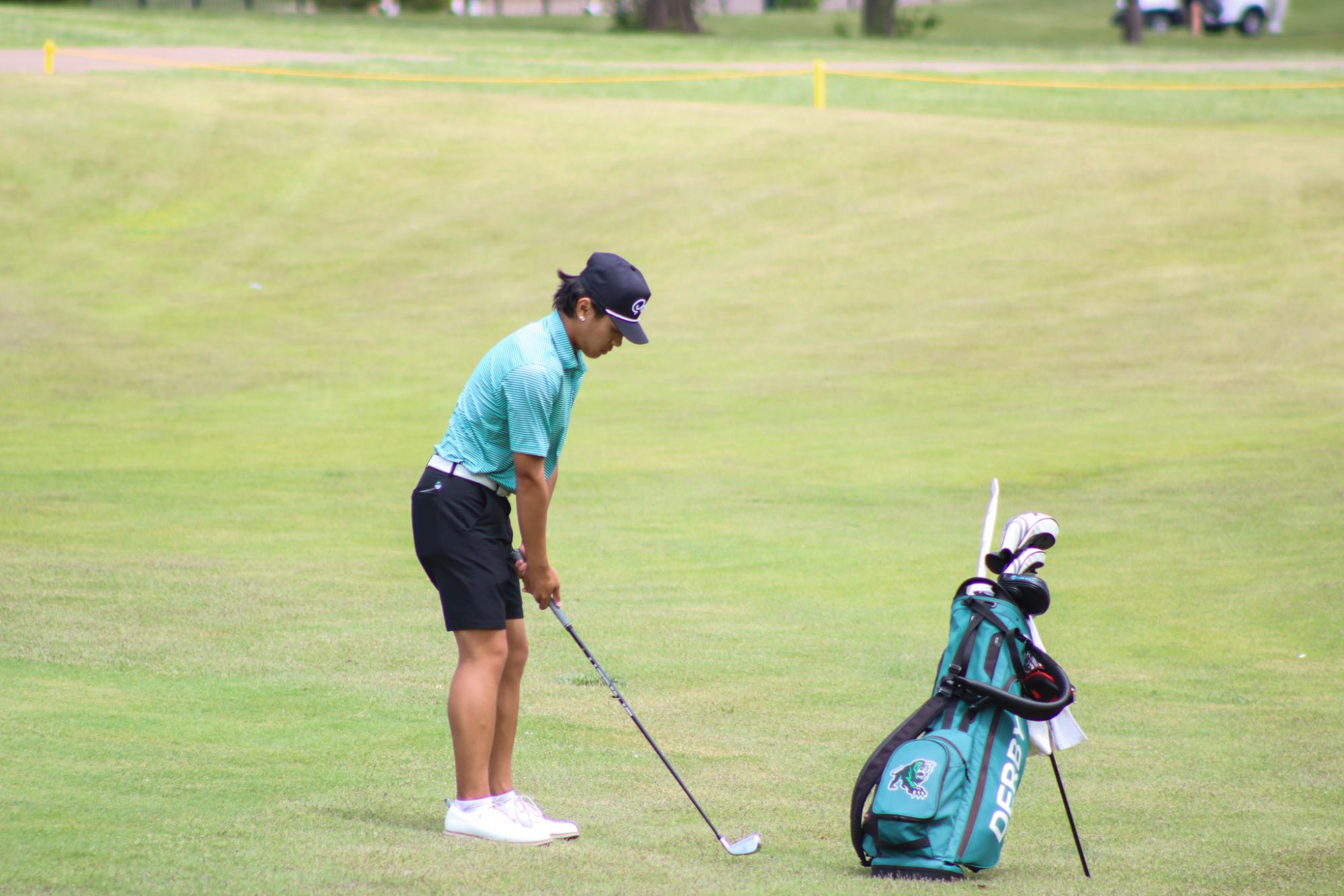 Varsity Golf at Home (Photos by Kaelyn Kissack)