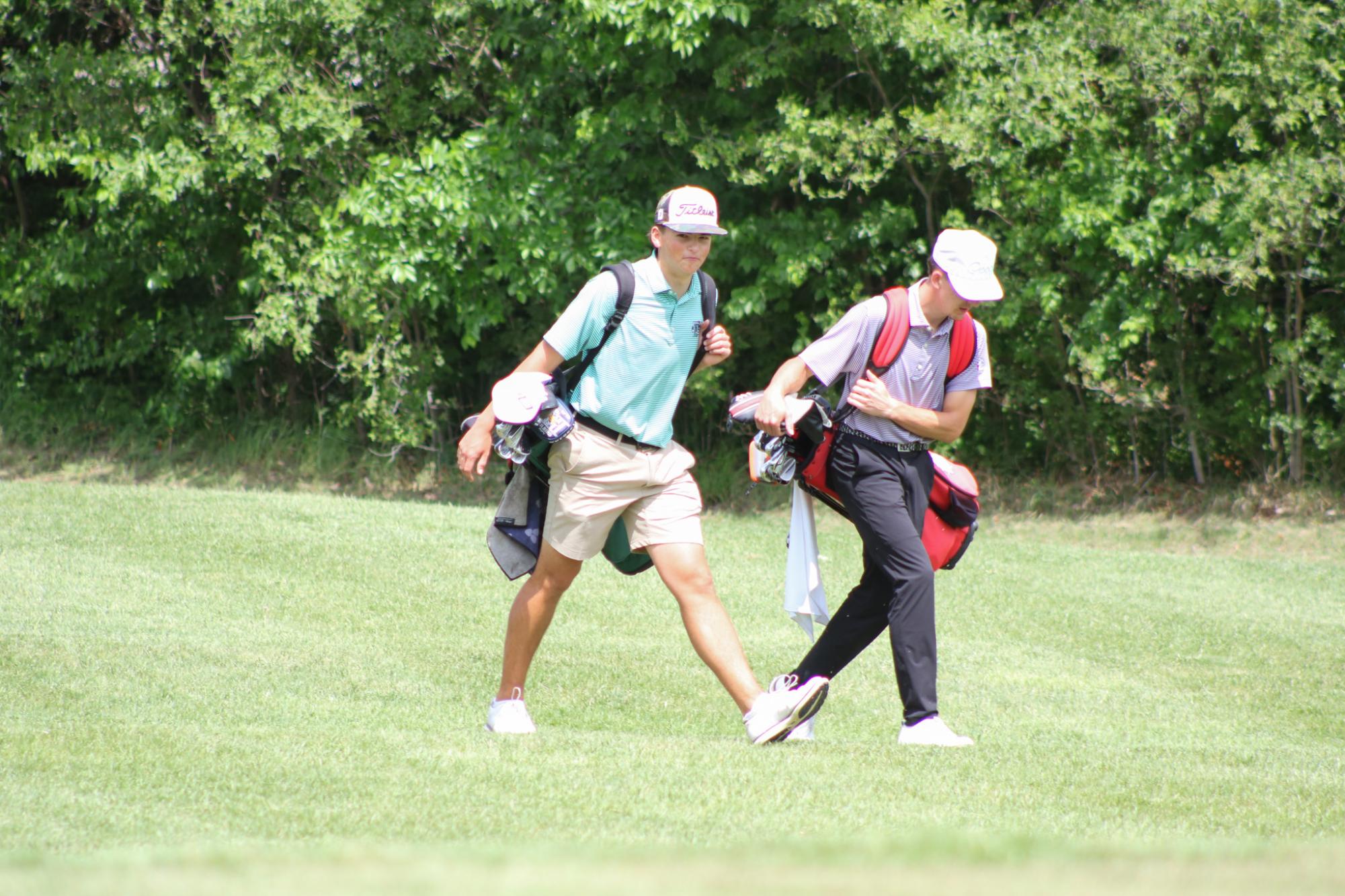 Varsity Golf at Home (Photos by Kaelyn Kissack)