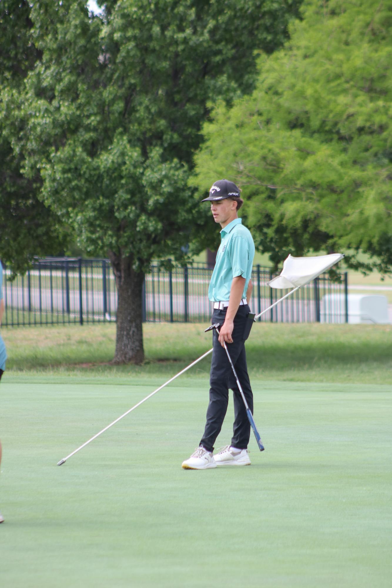 Varsity Golf at Home (Photos by Kaelyn Kissack)