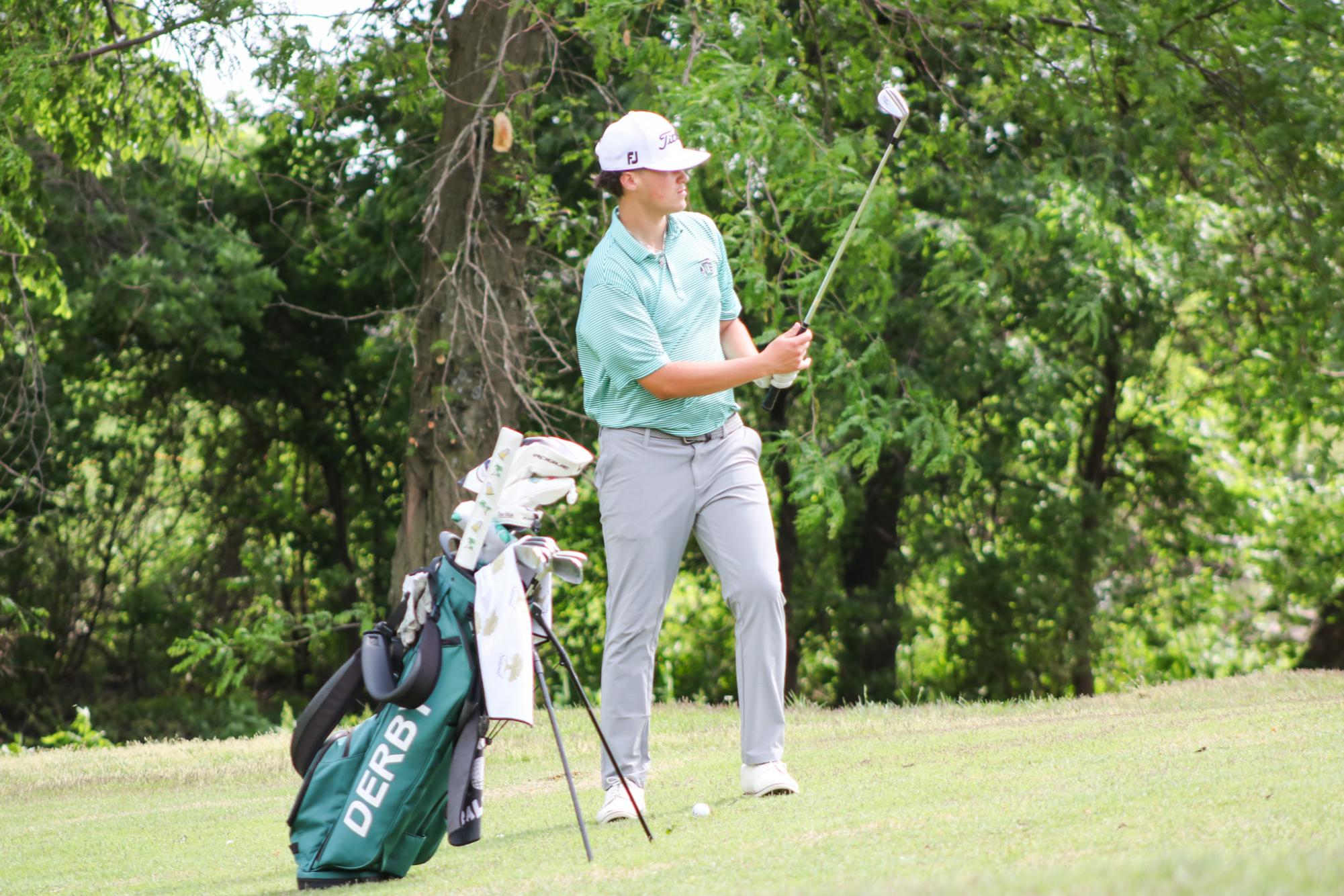 Varsity Golf at Home (Photos by Kaelyn Kissack)