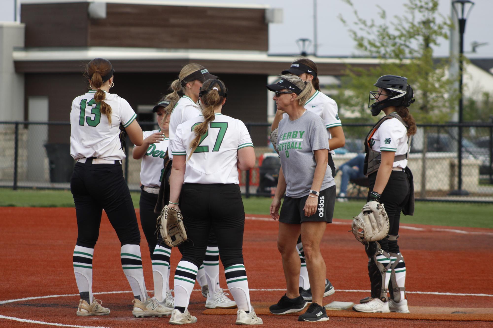 Softball vs Valley Center (photos by Marta Bettoni)