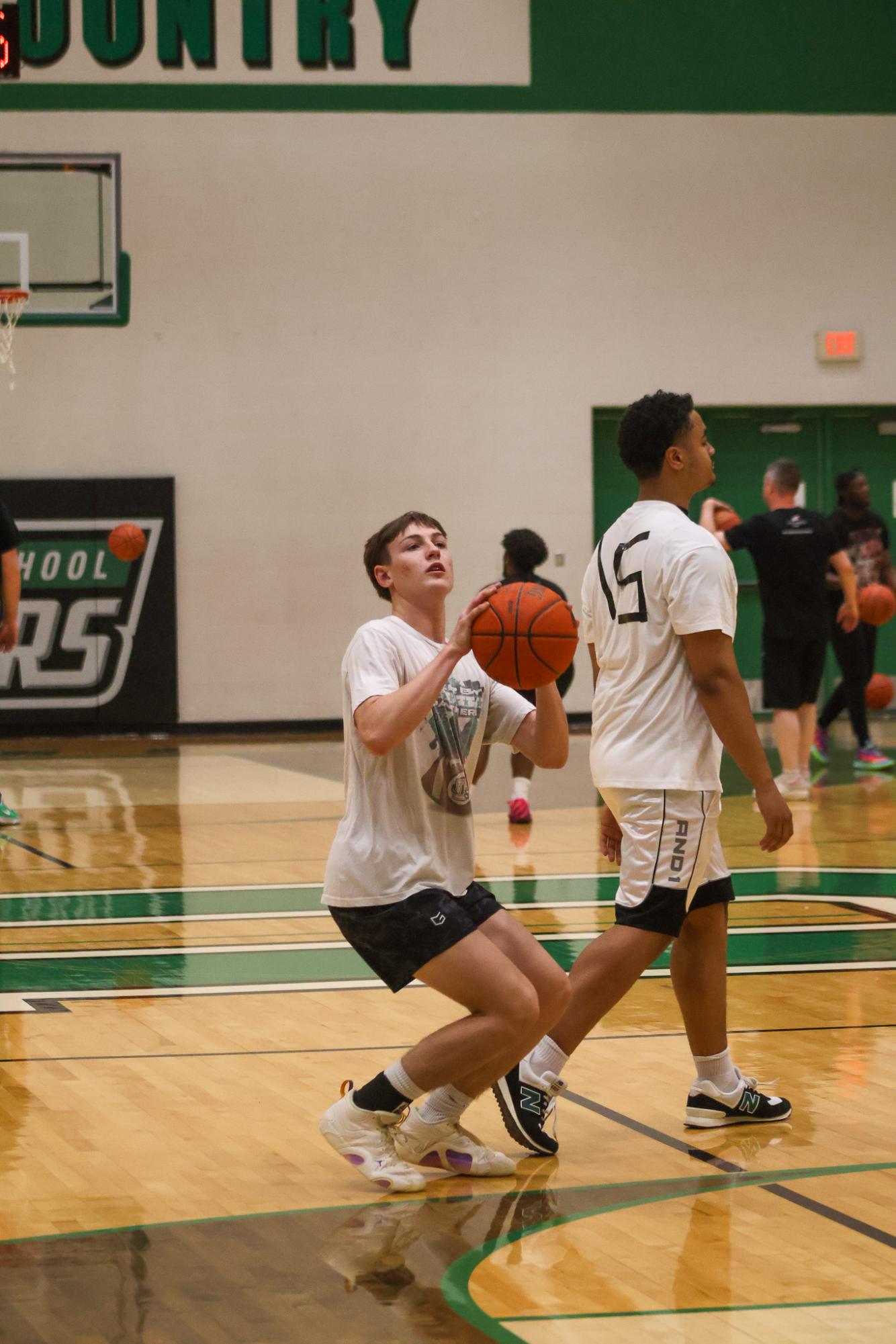 Senior vs. Staff (Photos by Delainey Stephenson)