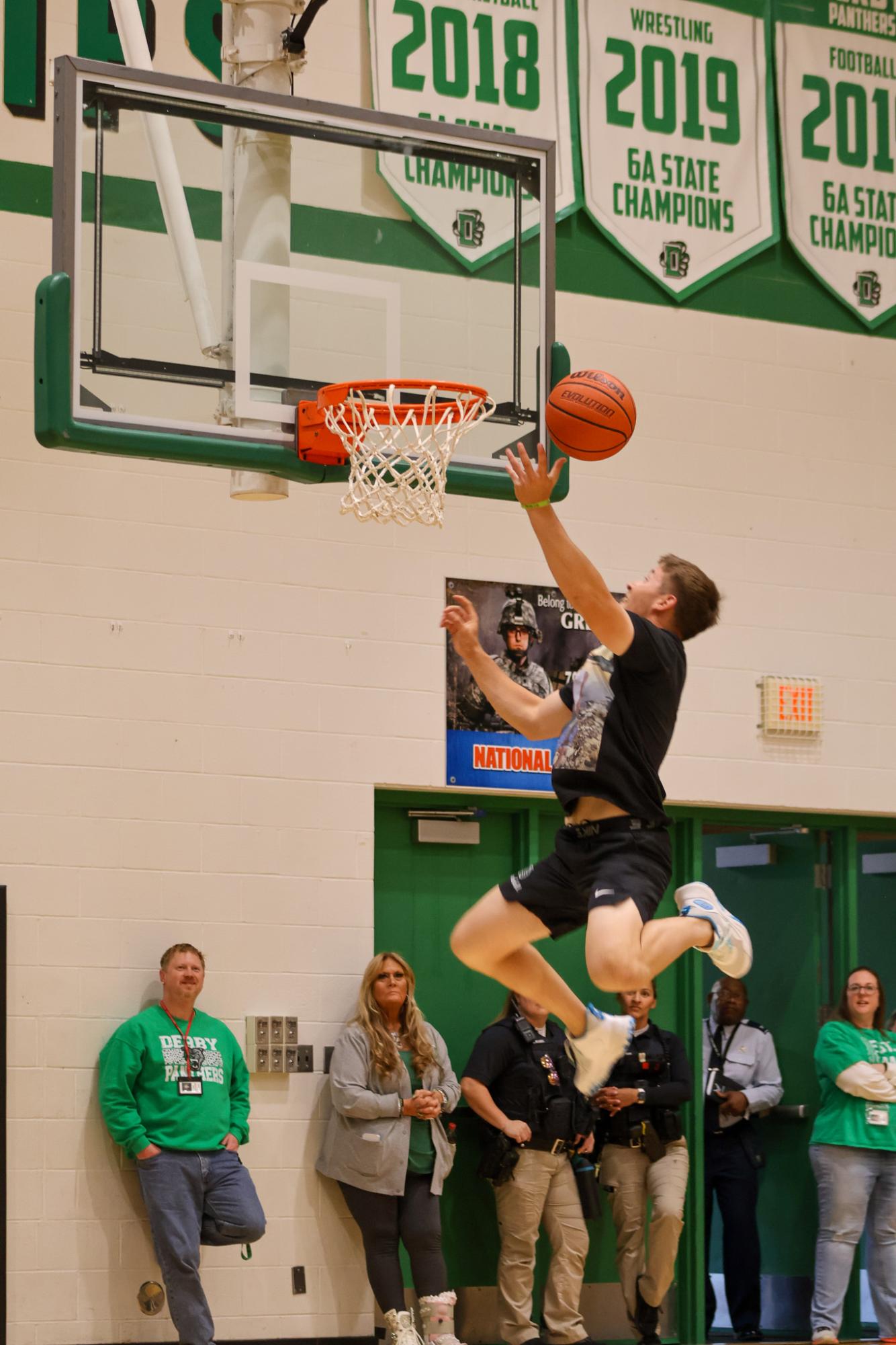 Senior vs. Staff (Photos by Delainey Stephenson)