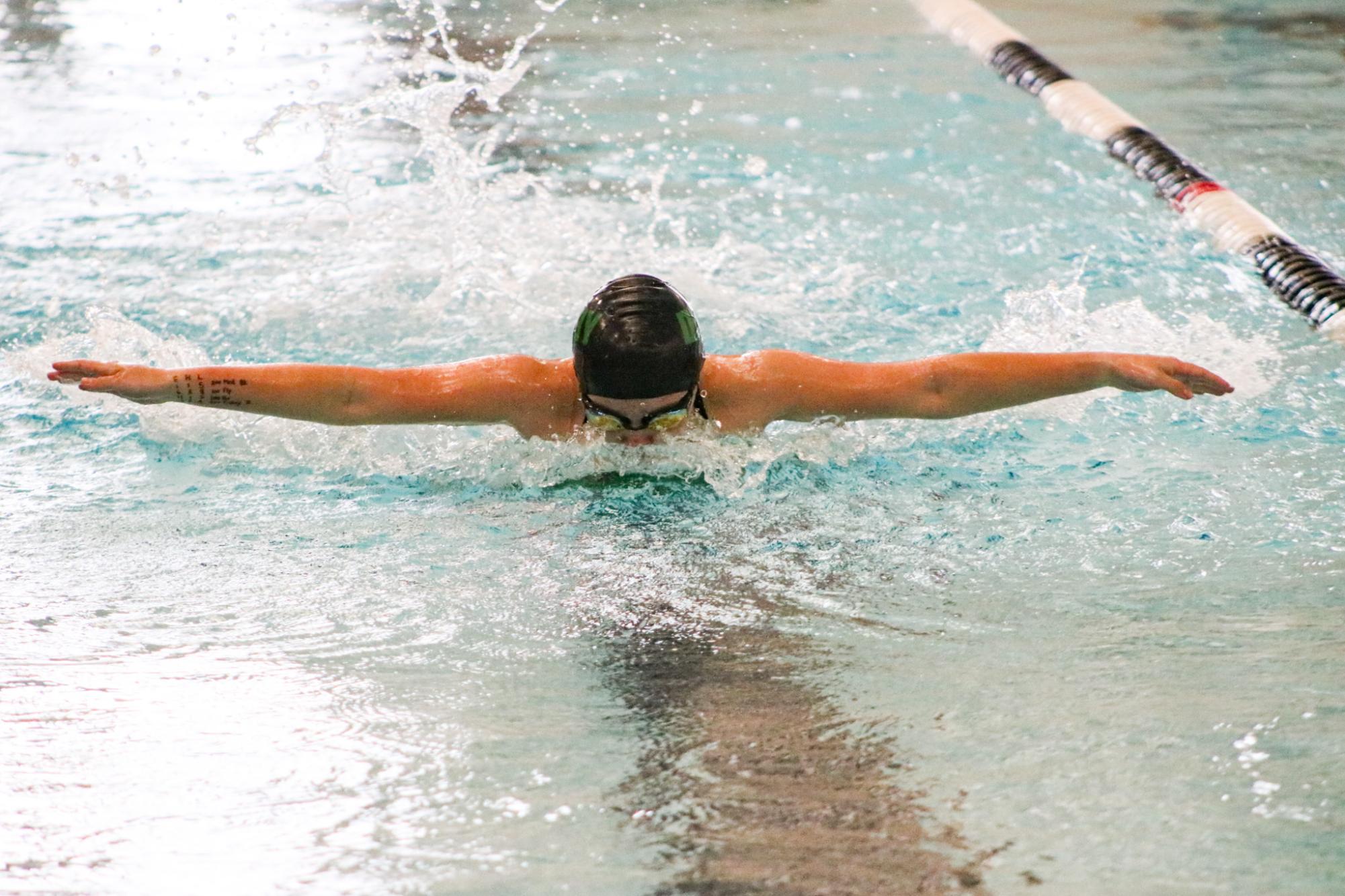 Girls Swim at Campus (Photos by Kaelyn Kissack)