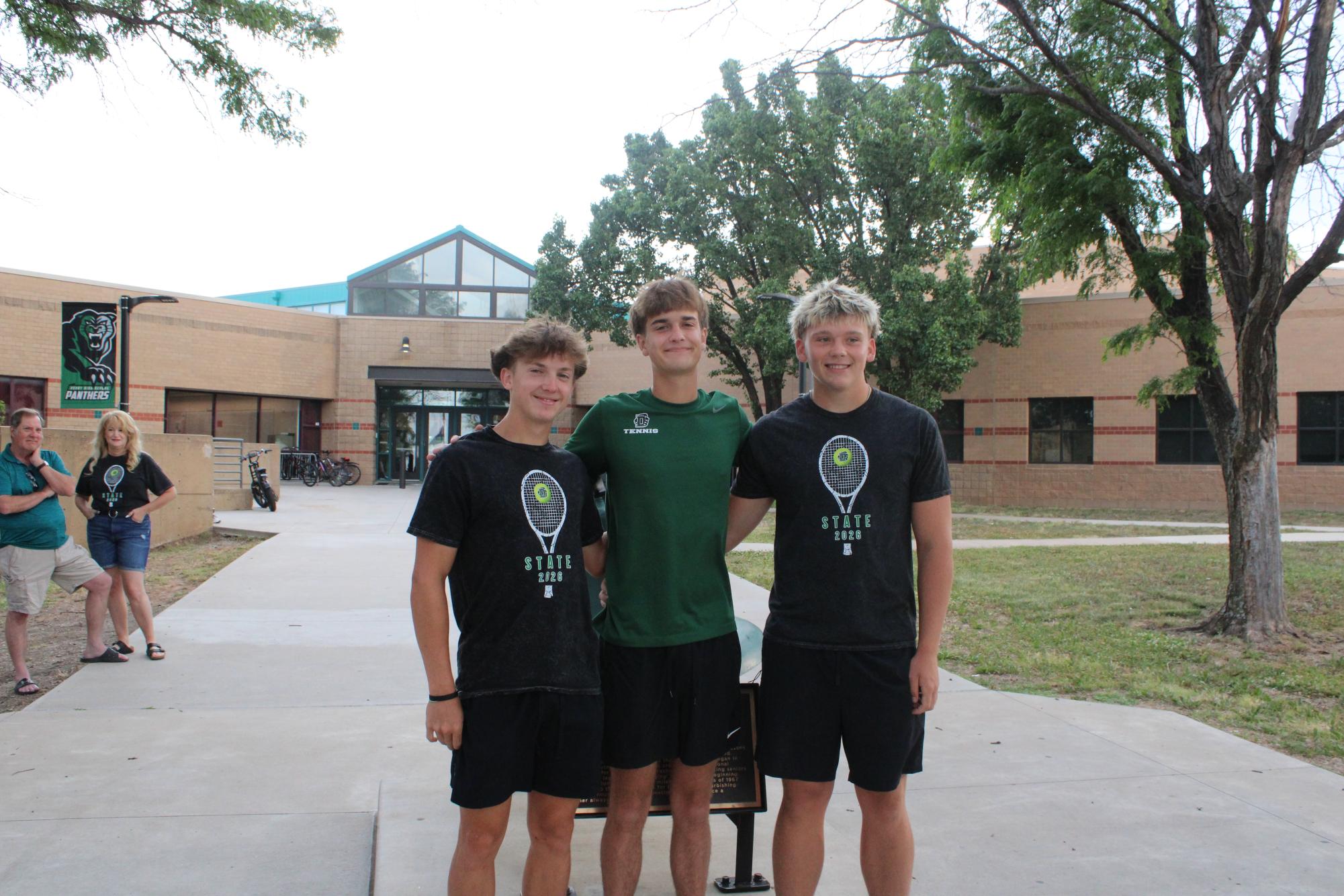 Senior Tennis Bell photos (Photos by Tripp Stratton)
