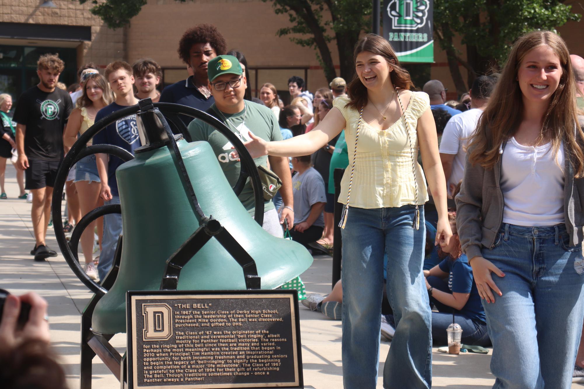 Bell Ringing (Photos by Emmersyn Bonebrake)