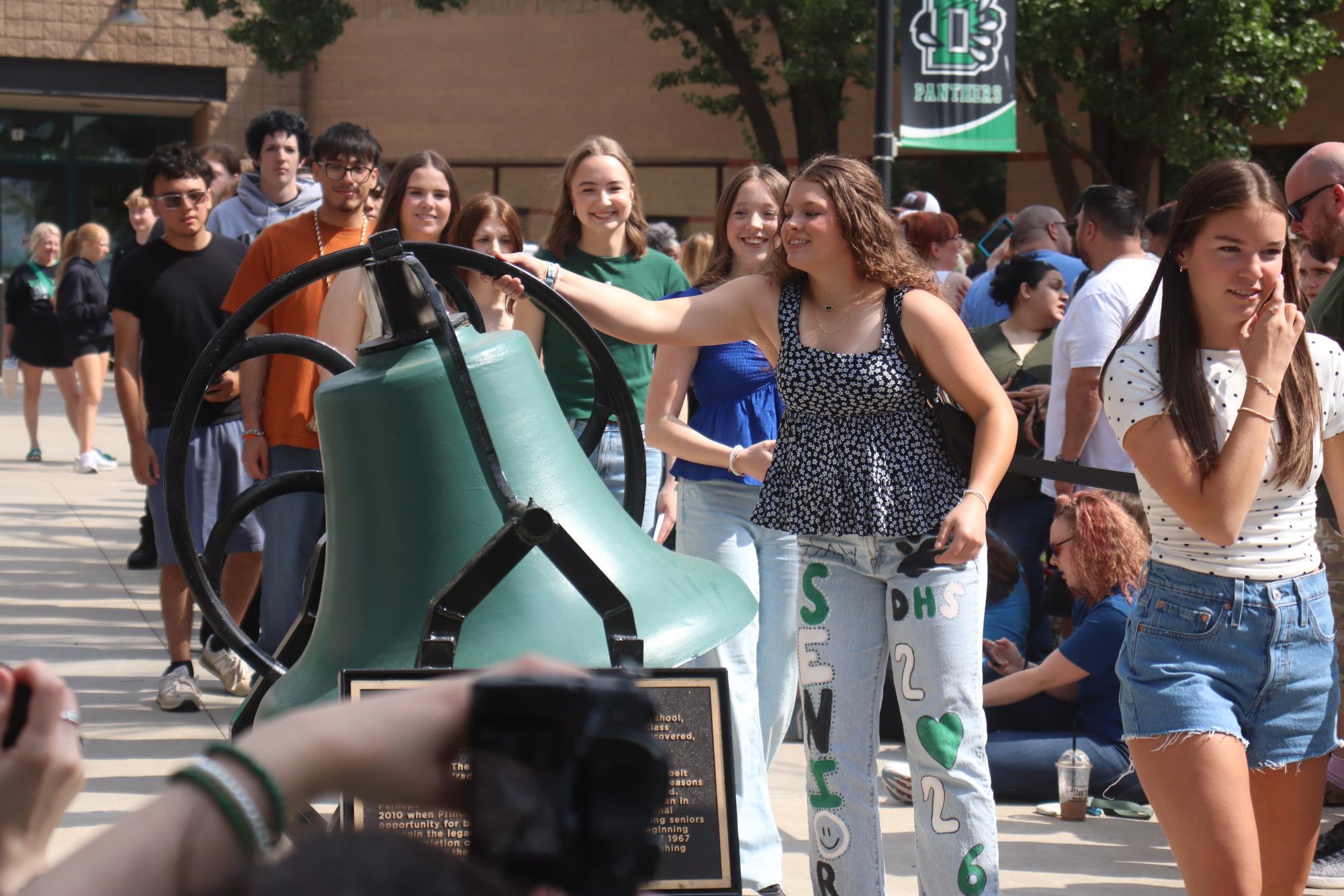 Bell Ringing (Photos by Emmersyn Bonebrake)