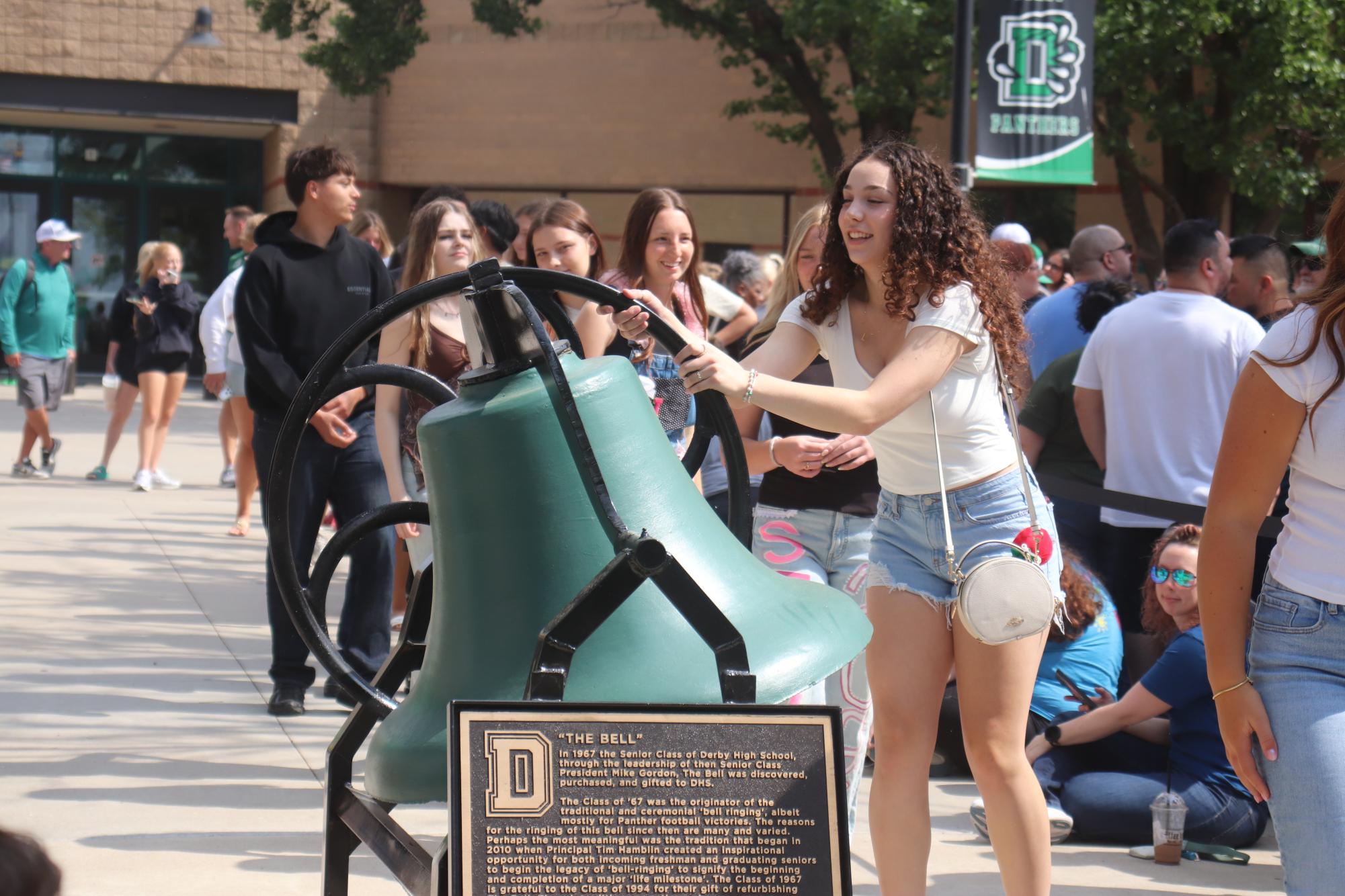 Bell Ringing (Photos by Emmersyn Bonebrake)