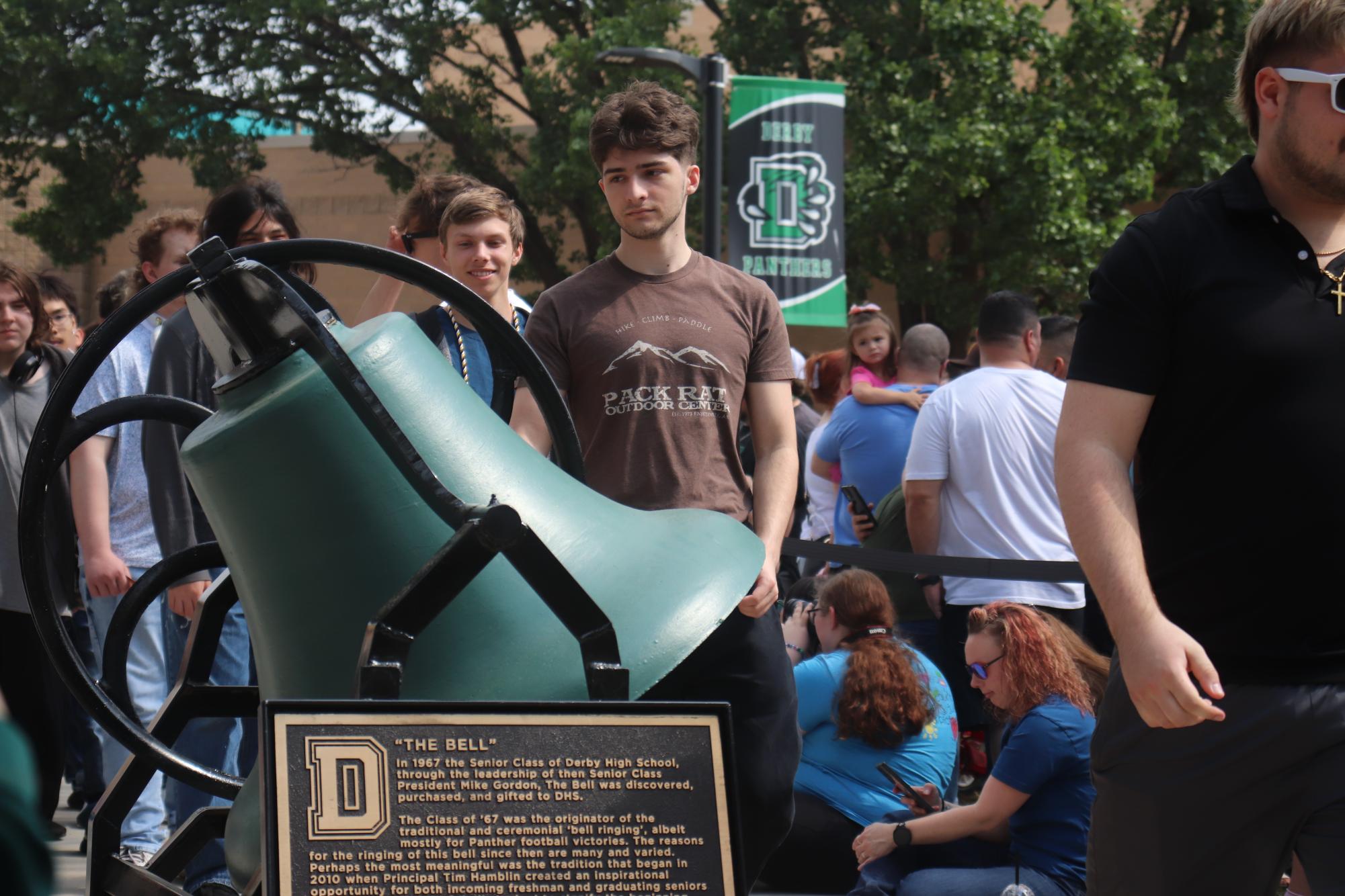 Bell Ringing (Photos by Emmersyn Bonebrake)