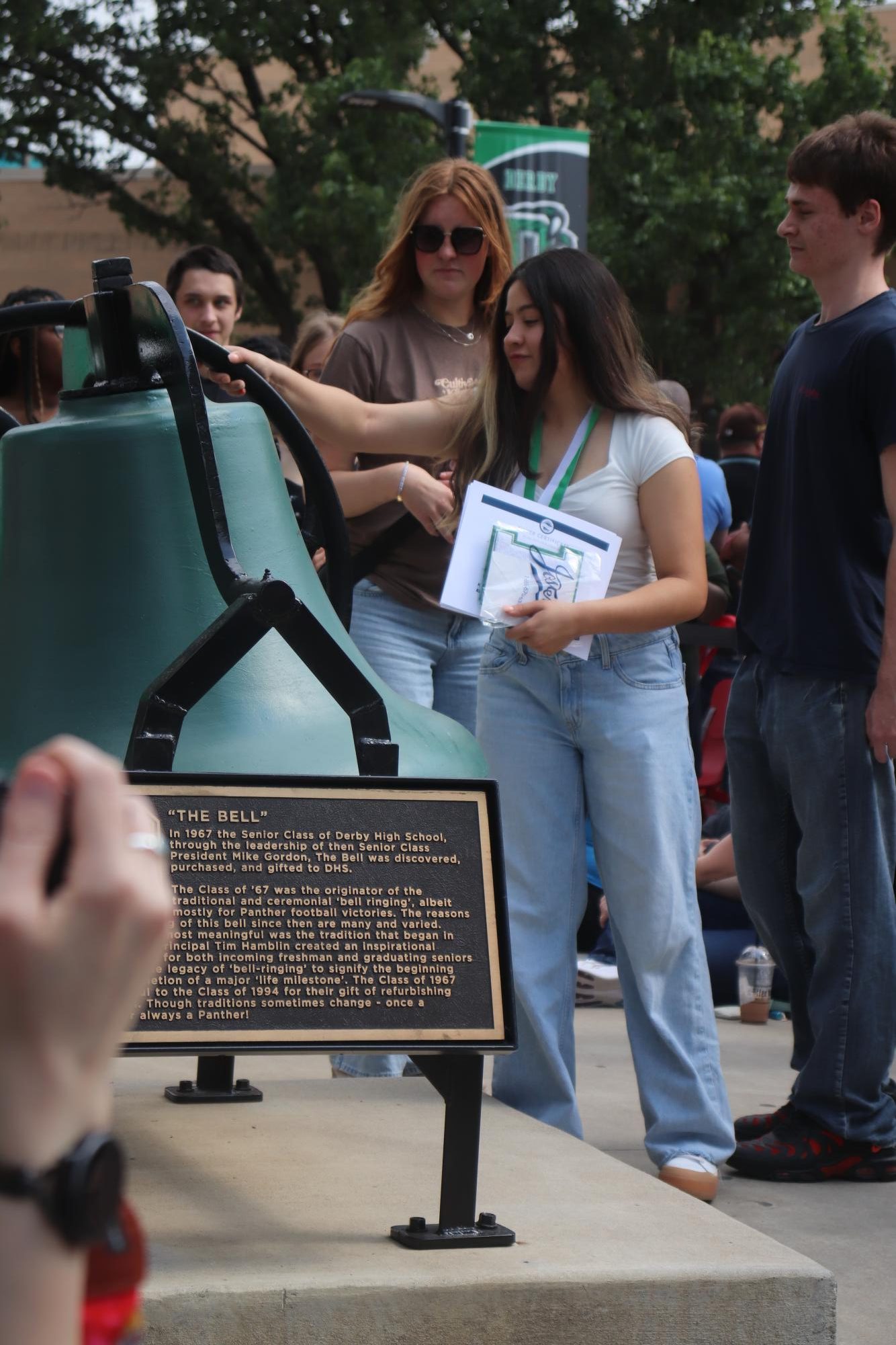 Bell Ringing (Photos by Emmersyn Bonebrake)
