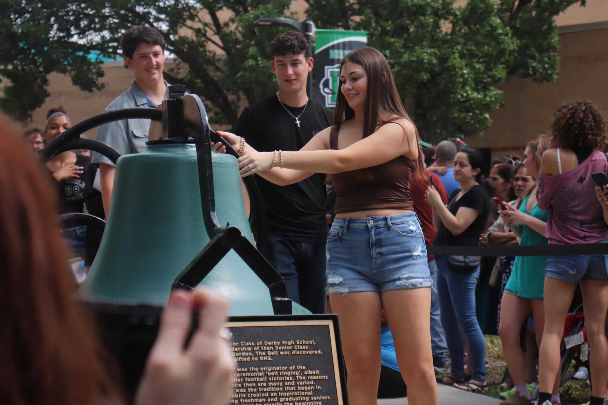Bell Ringing (Photos by Emmersyn Bonebrake)
