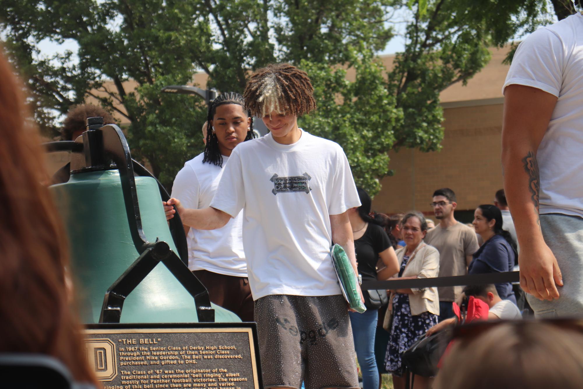 Bell Ringing (Photos by Emmersyn Bonebrake)