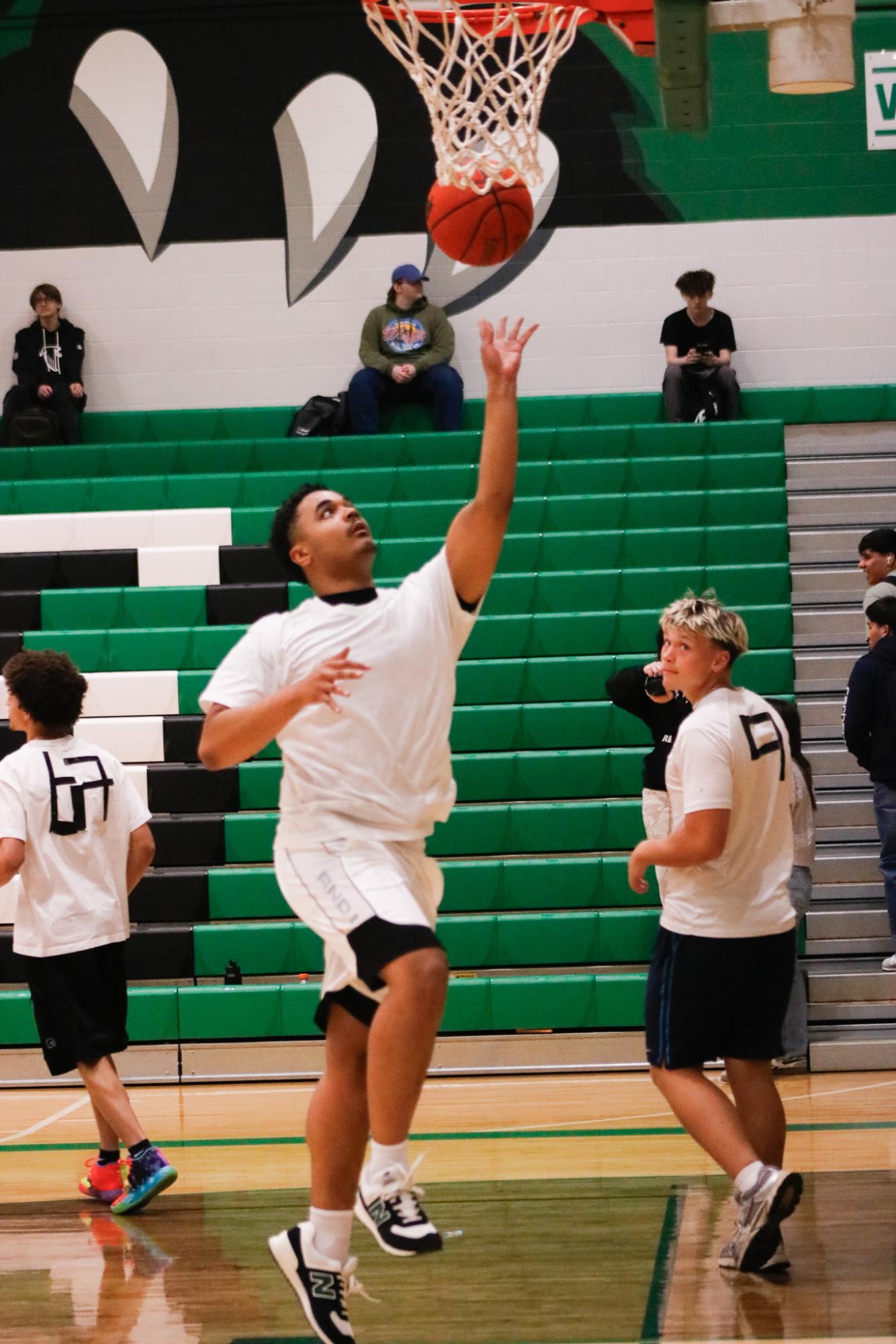 Seniors vs. Staff Basketball Game (Photos by Isadora Colgrove)