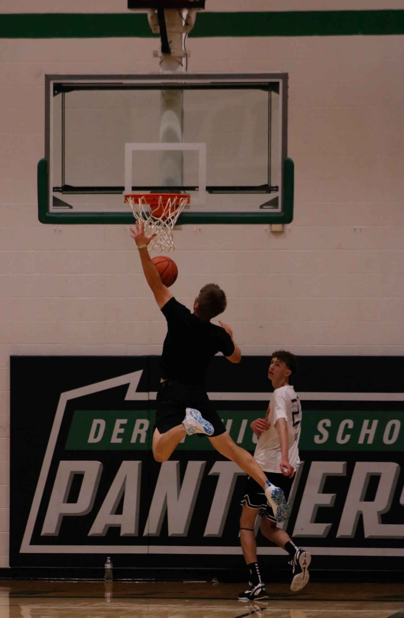Seniors vs. Staff Basketball Game (Photos by Isadora Colgrove)